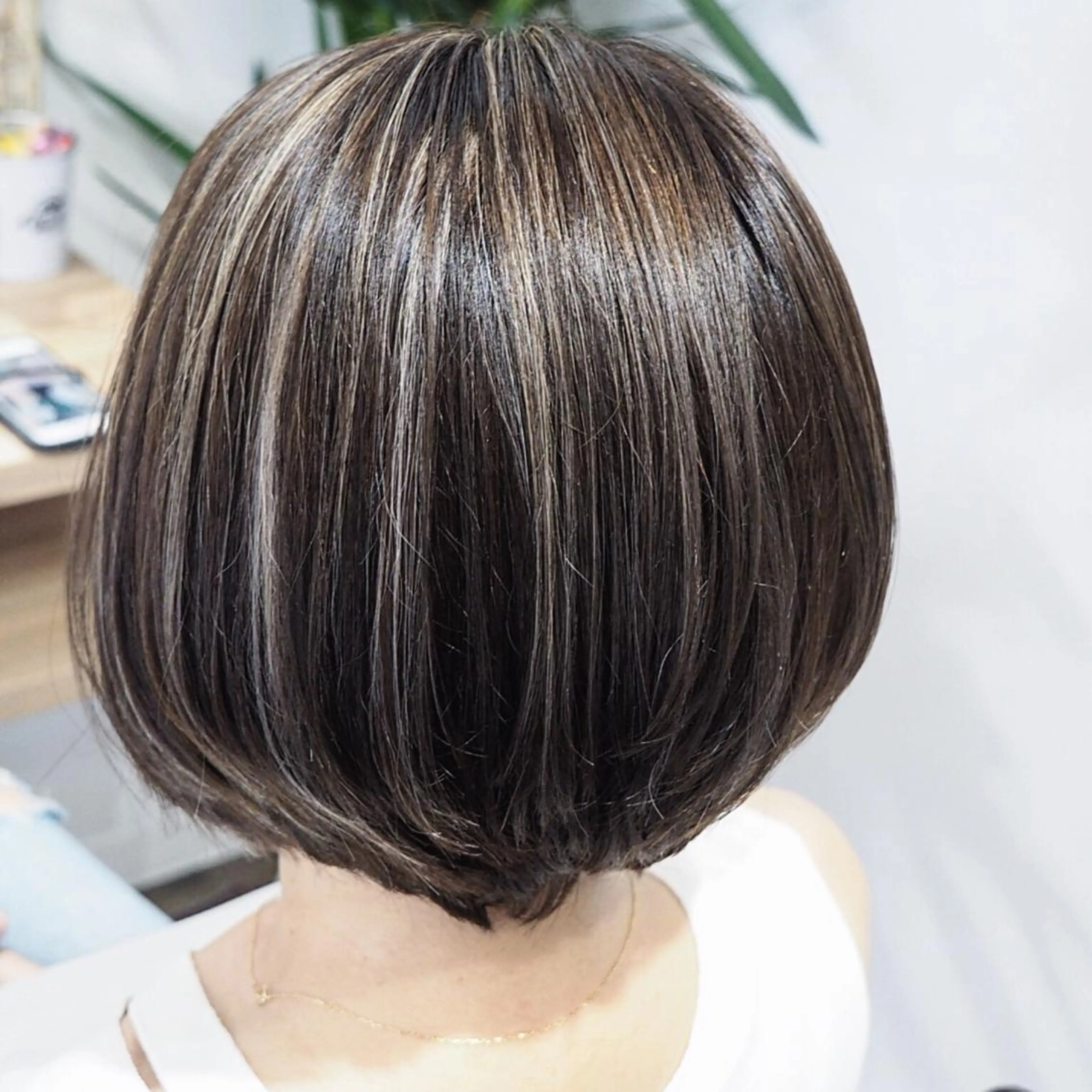 ショート カラー ヘアカラー トリートメント 土屋 貴章のヘアスタイル