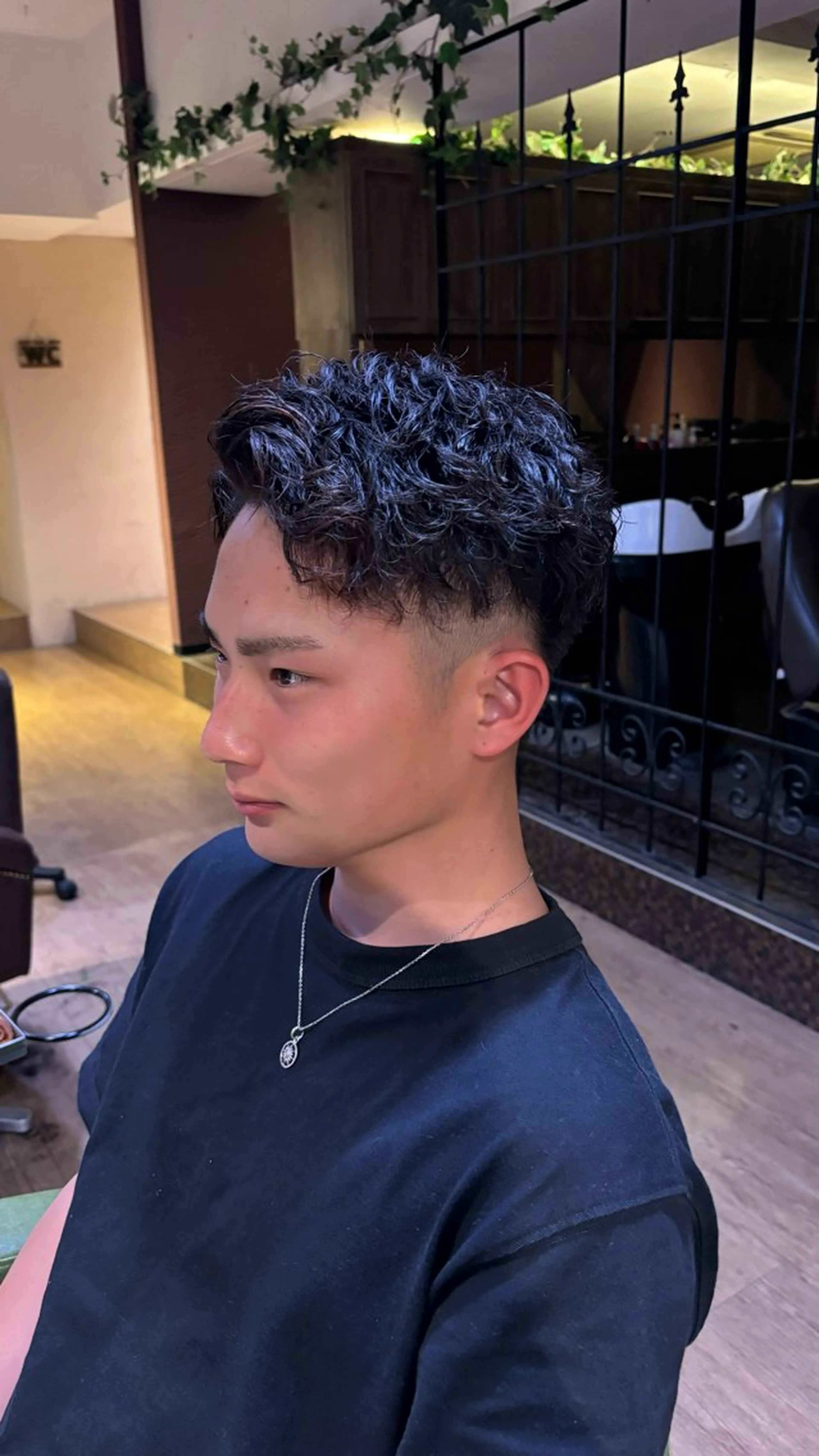 パーマ メンズ メンズパーマ ツイストスパイラルパーマ 波巻きパーマ スパイラルパーマ 野村 朋生のヘアスタイル