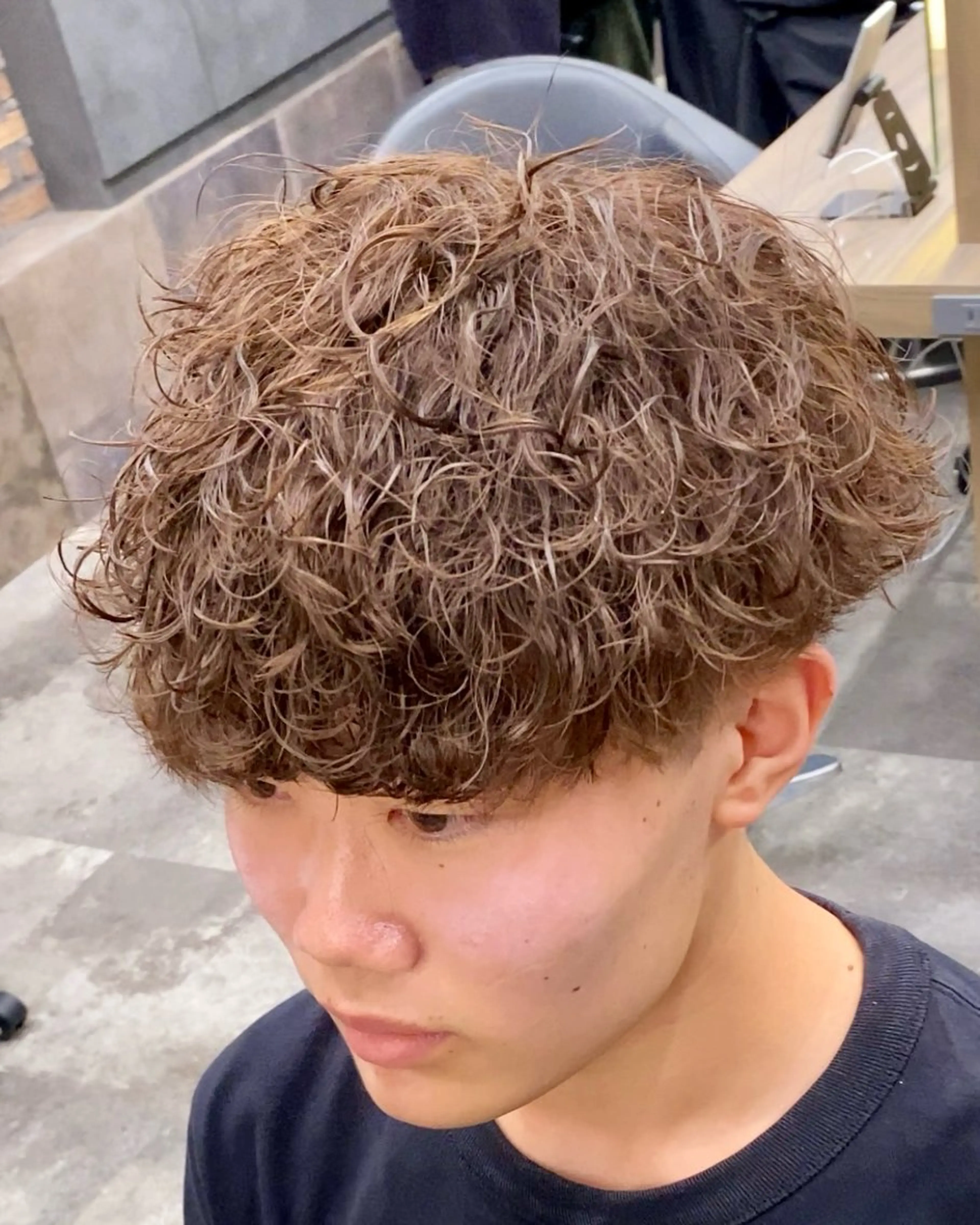 パーマ メンズ カット パーマ シャドウ/波巻き 朝崎倭斗のヘアスタイル