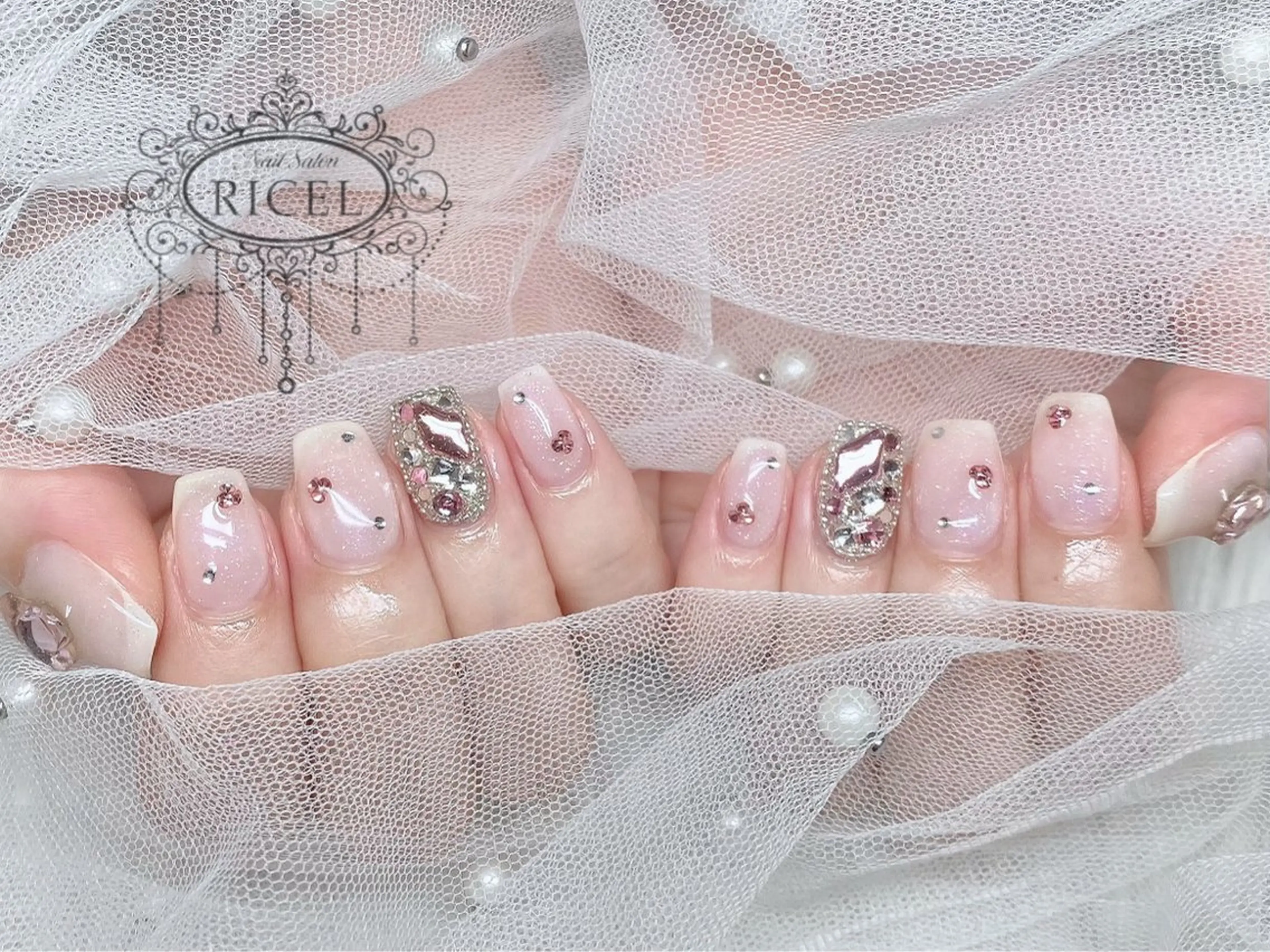 ネイル ハンドネイル NANAMI ︎︎のネイルデザイン
