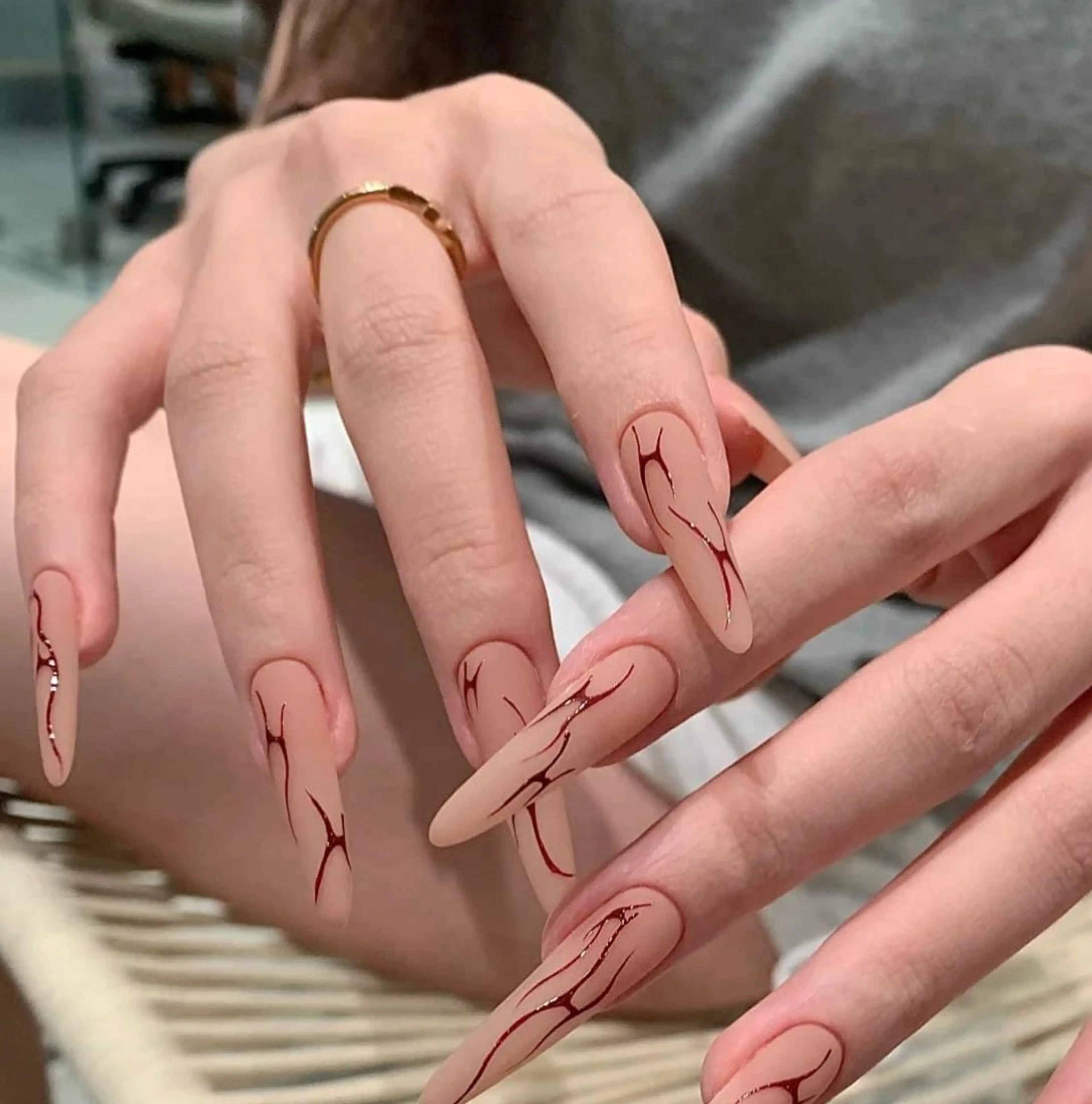 ネイル チークネイル ハロウィン 韓国ネイル マグネットネイル ニュアンスネイル ちりんネイル所属・chirin nailのネイルデザイン
