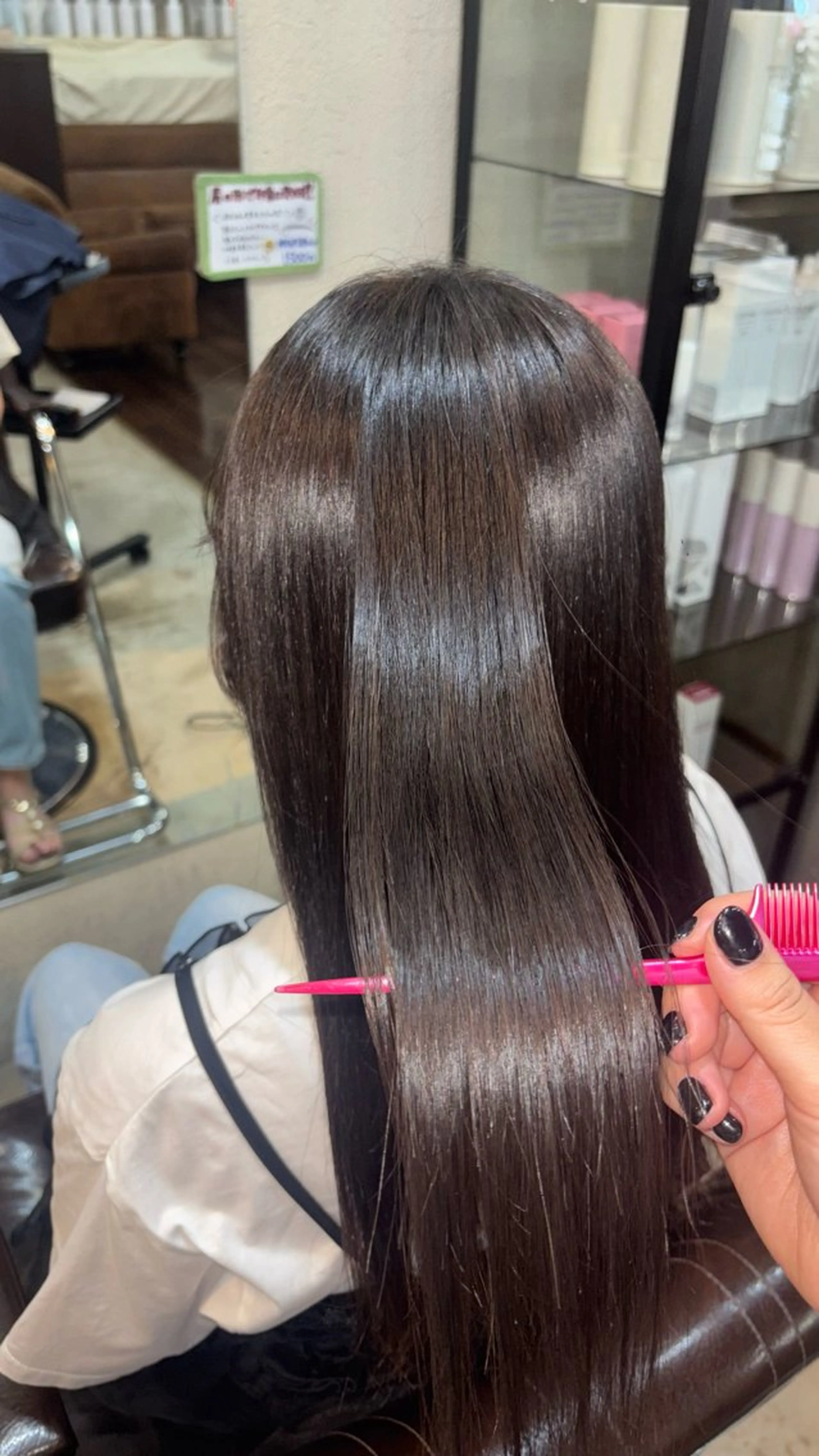 縮毛矯正 小池 かなこのヘアスタイル