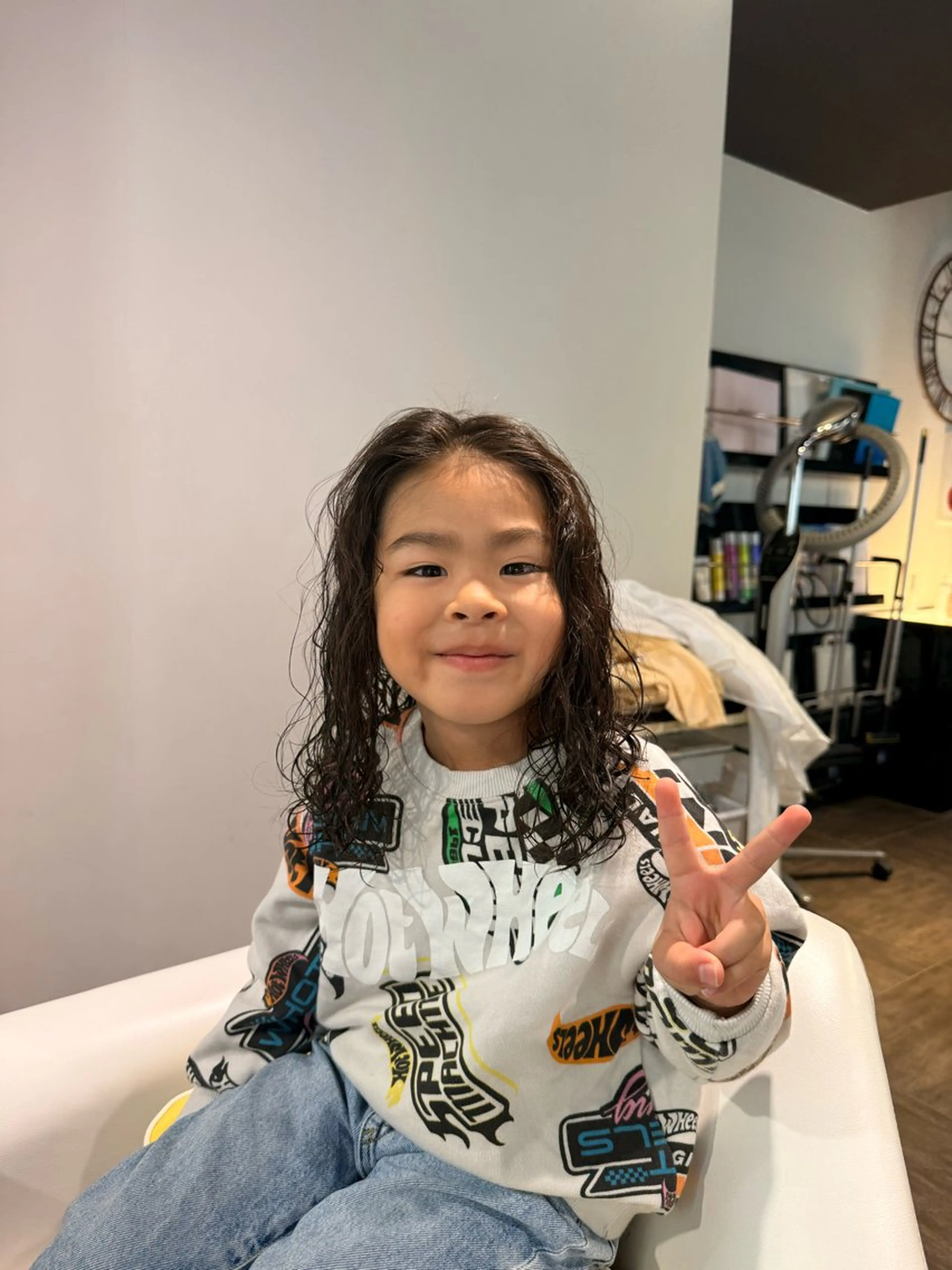 セミロング パーマ カット パーマ レイヤー/ハイトーン ROKUのヘアスタイル