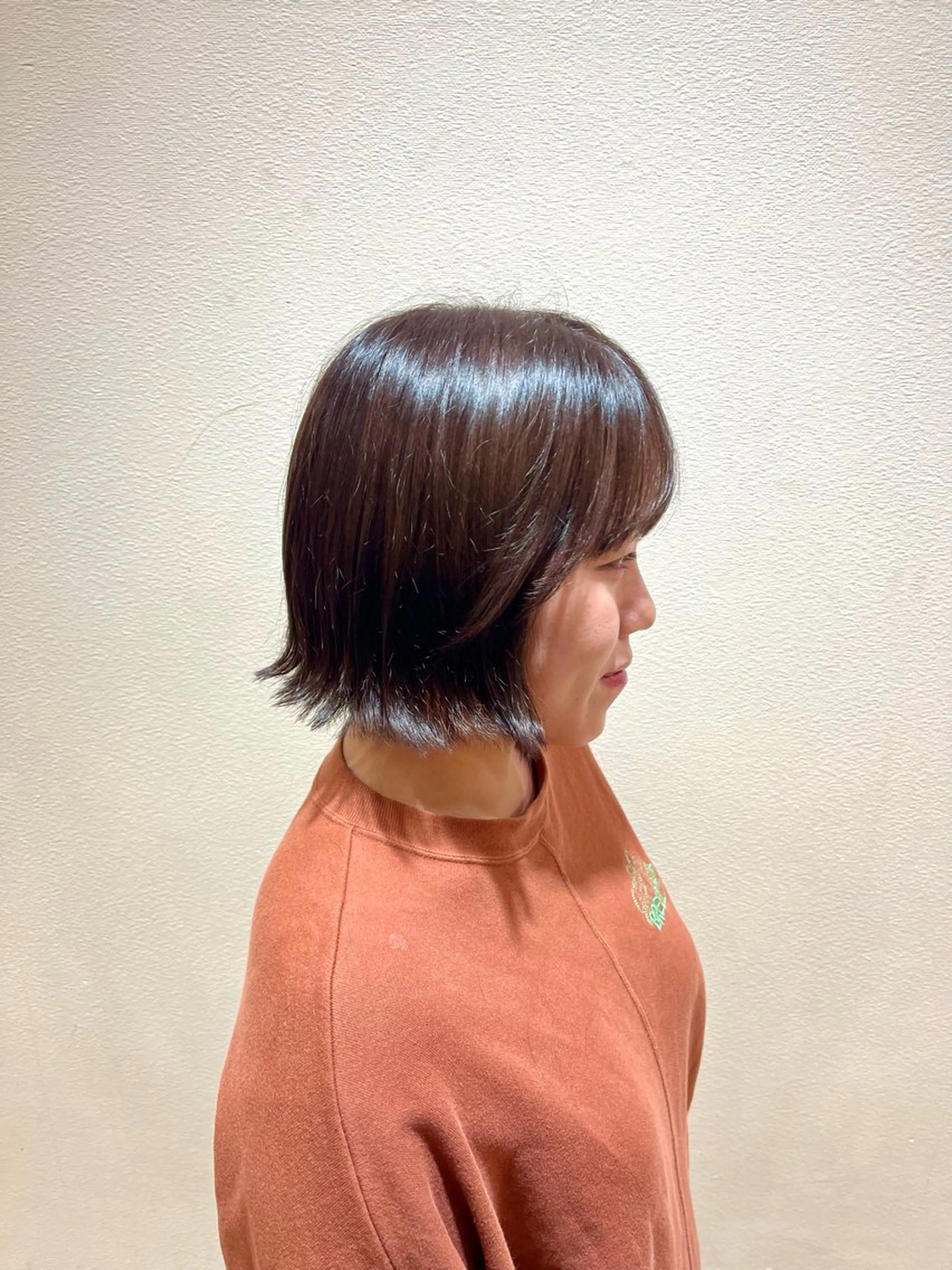 ショート カラー ブラウンカラー ラベンダーカラー ラベンダーブラウン ボブ 外ハネヘア カット ヘアカラー トリートメント sem所属・韓国風🚪似合わせ/ 髪質改善🤍ariのヘアスタイル
