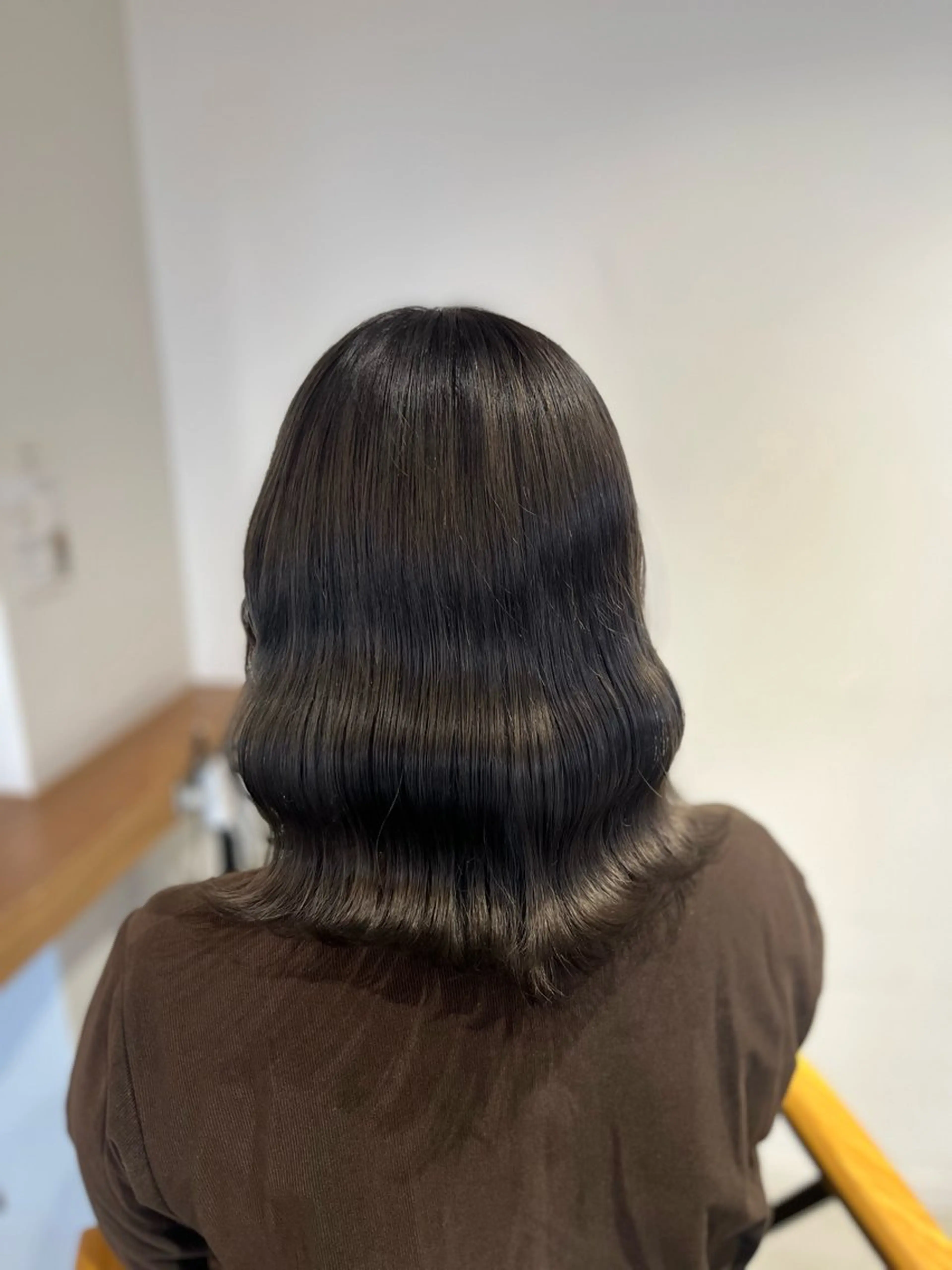 ミディアム 塩川ももこ/ 縮毛矯正/ヘアセットのヘアスタイル