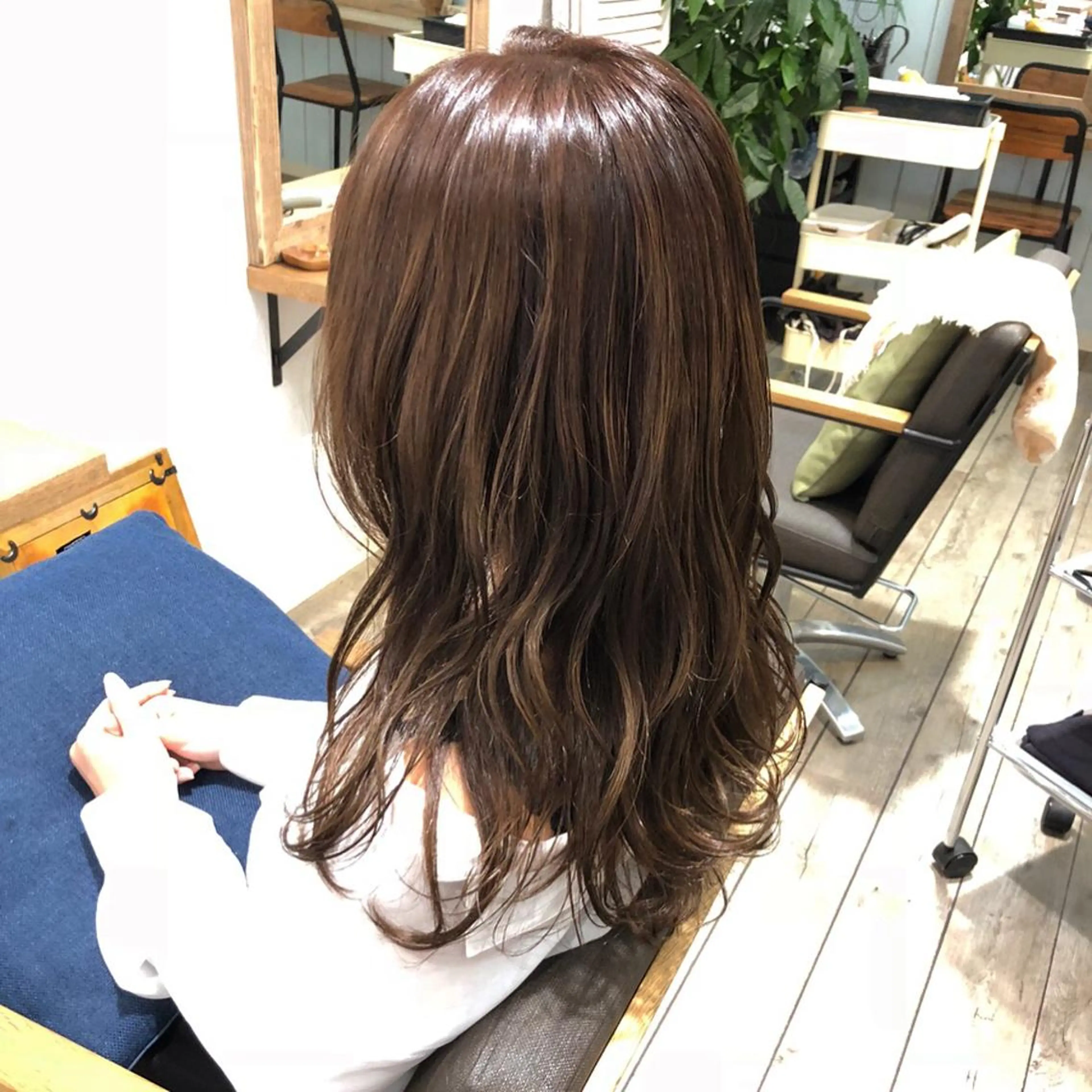 セミロング カラー ヘアアレンジ ブラウンカラー ピンクカラー ピンクブラウン 顔周りcut・ご相談 =新宿しずく🇰🇷のヘアスタイル