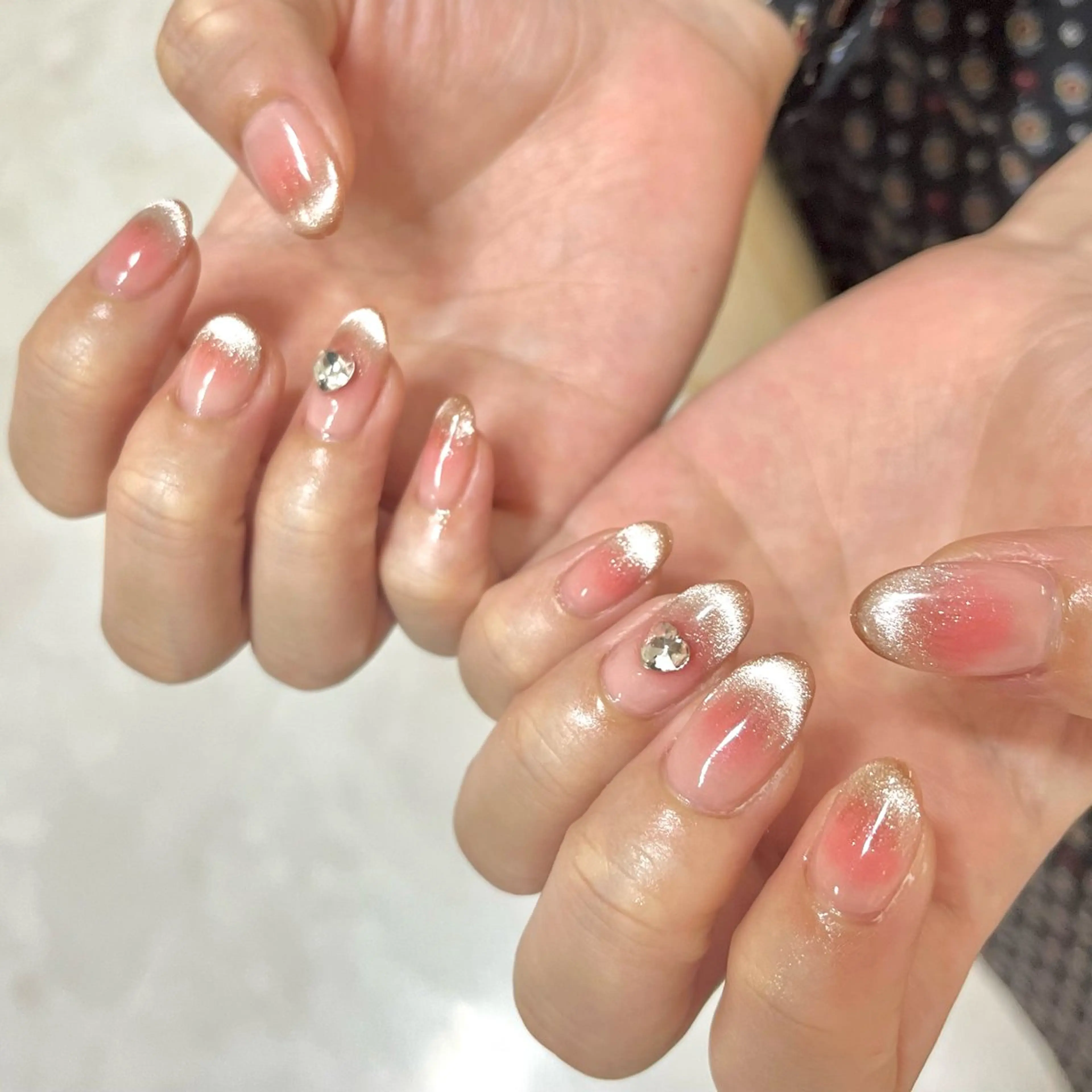 ネイル チークネイル マグネットネイル One’Ness所属・One’Ness Nana🤍のネイルデザイン