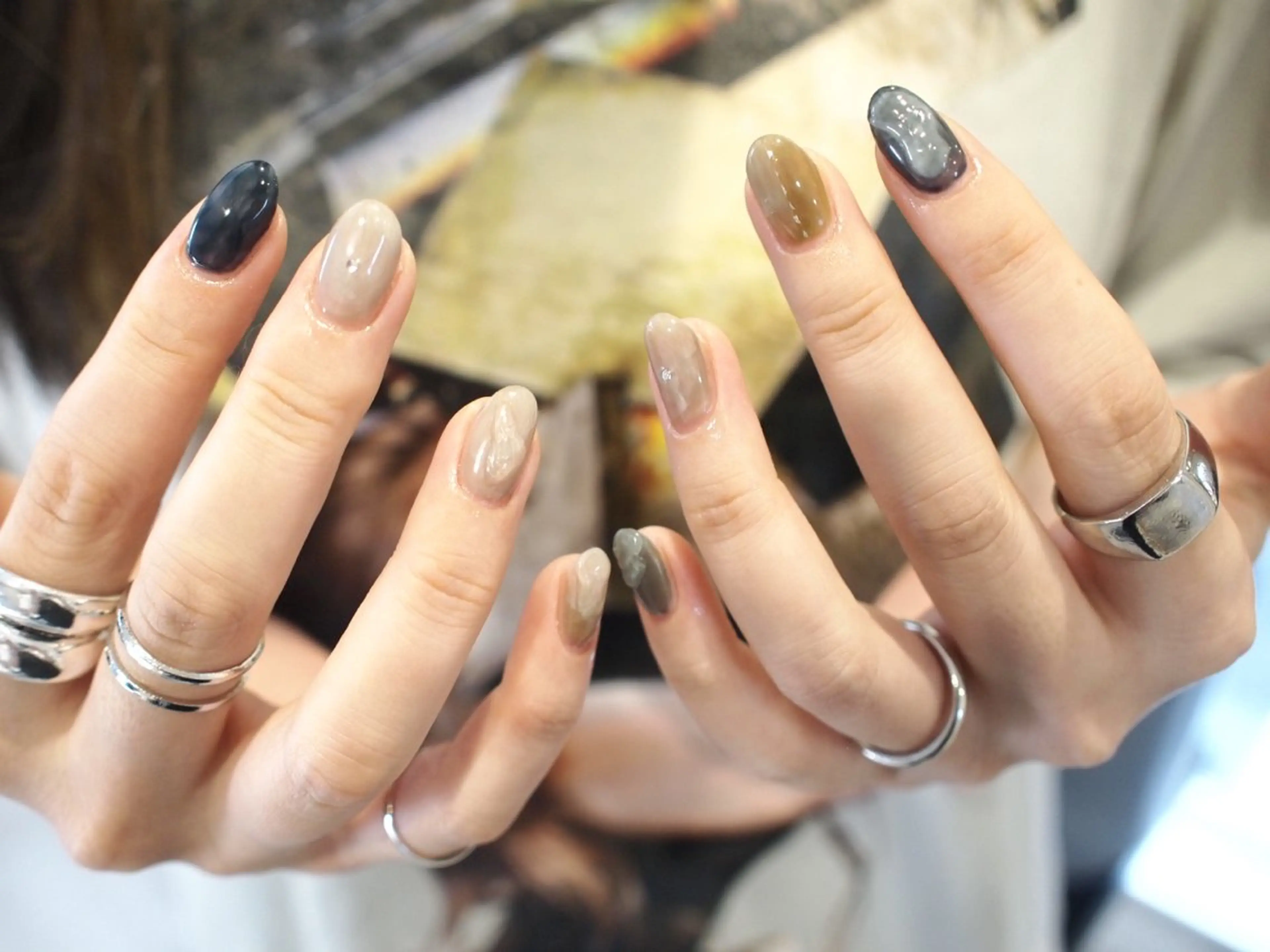 ミディアム ネイル ニュアンスネイル ハンドネイル ORGAN nana やり放題💅のネイルデザイン