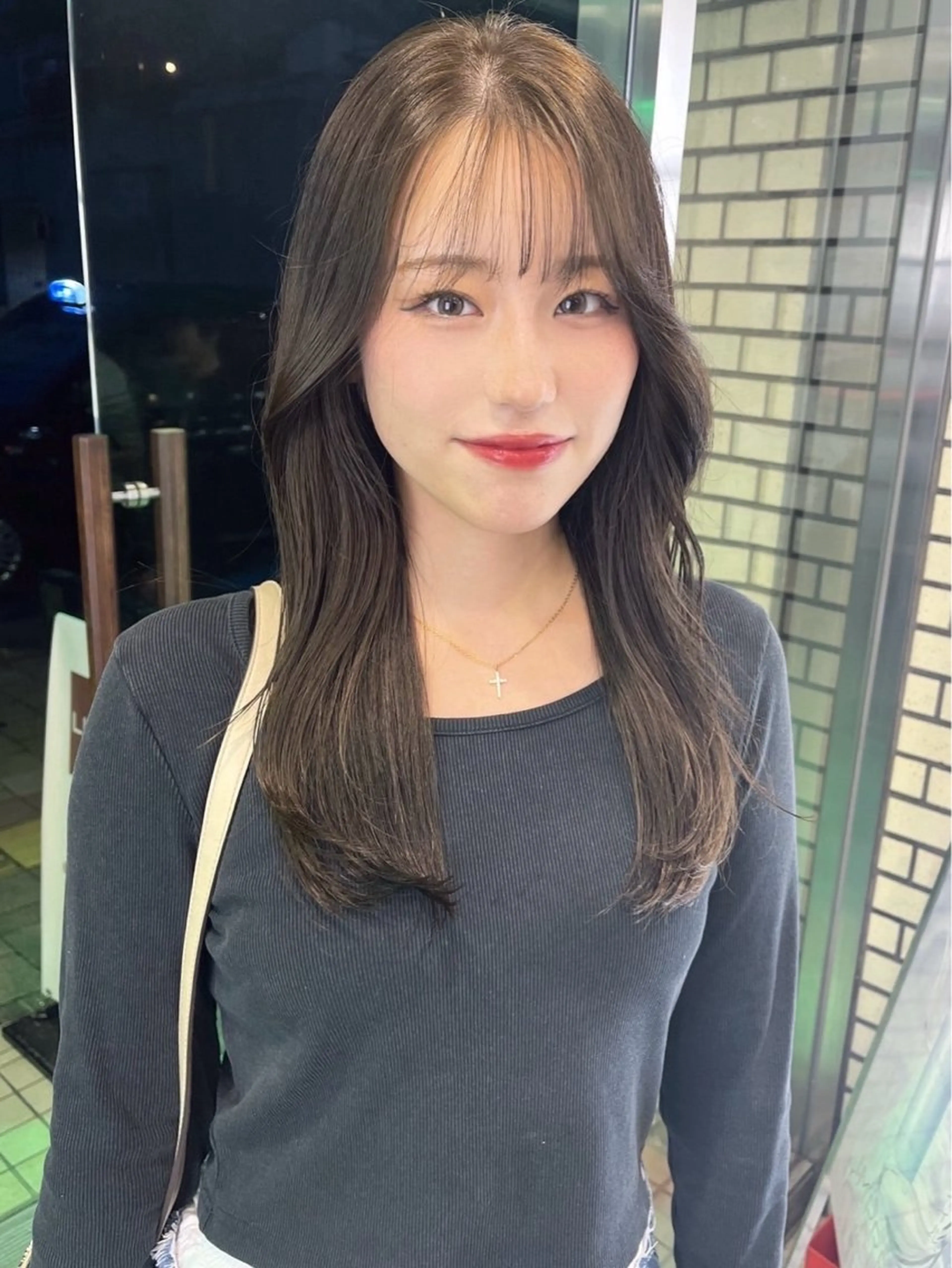 ロング カラー ブリーチ ダブルカラー イルミナカラー ブリーチなしカラー ボブ トリートメント LUCK 本厚木店のヘアスタイル