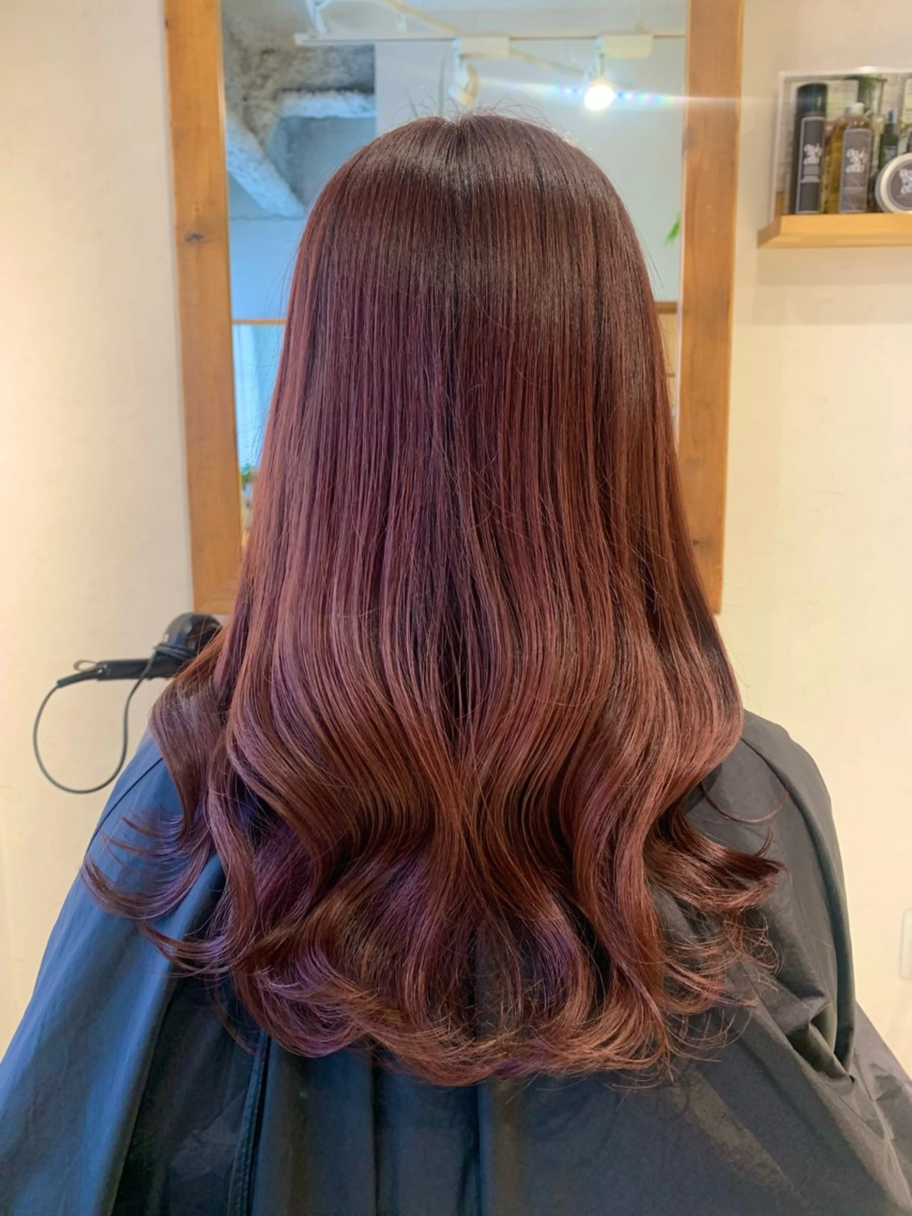 ロング カラー レッドカラー Lily hair design所属・🩰淡色系カラー／ 南ゆかり（女性のみ）のヘアスタイル