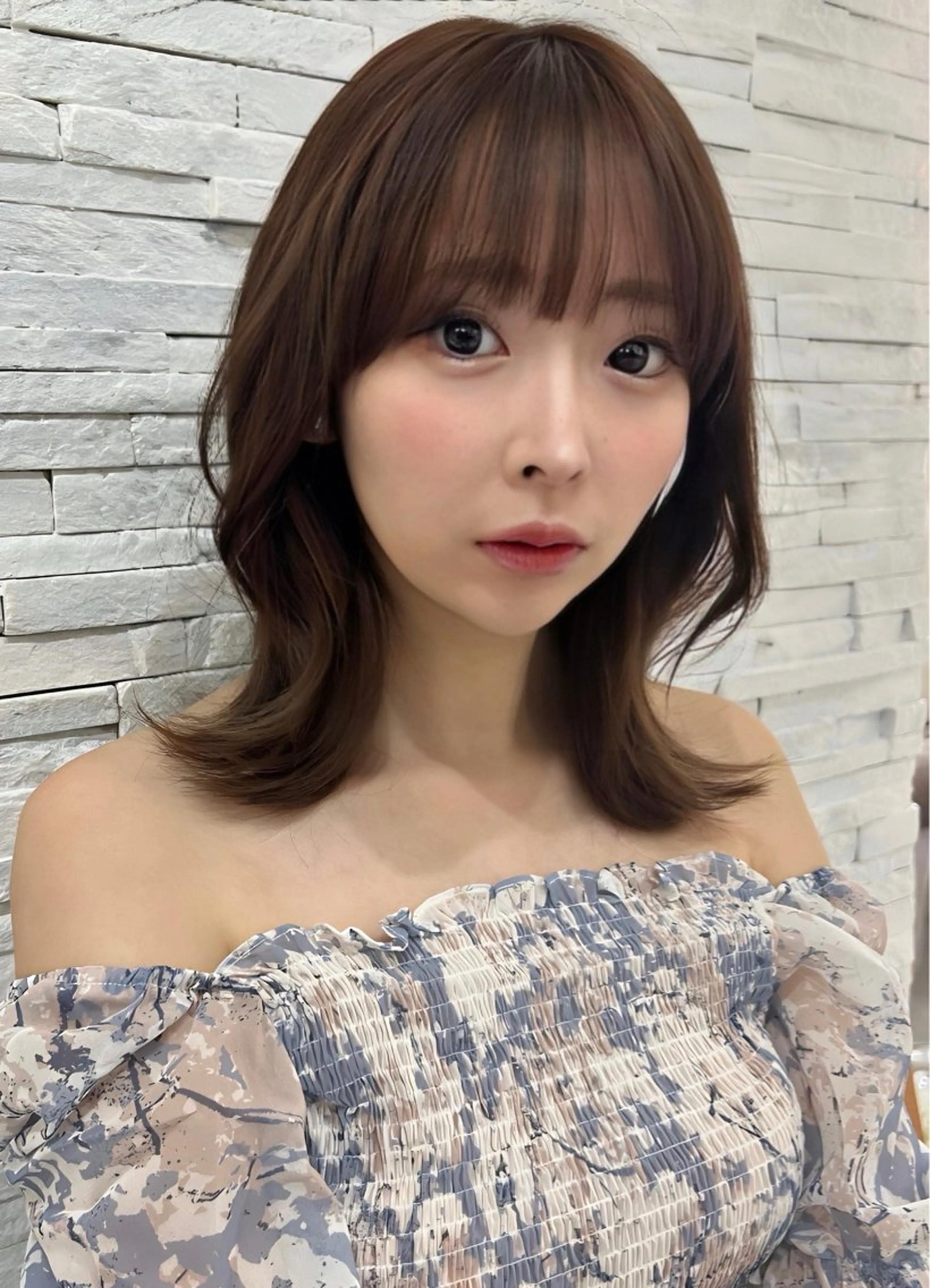 ミディアム カラー カット ヘアカラー トリートメント ヘッドスパ 🎀盛れる顔周り×レ イヤー×透明感/米田のヘアスタイル