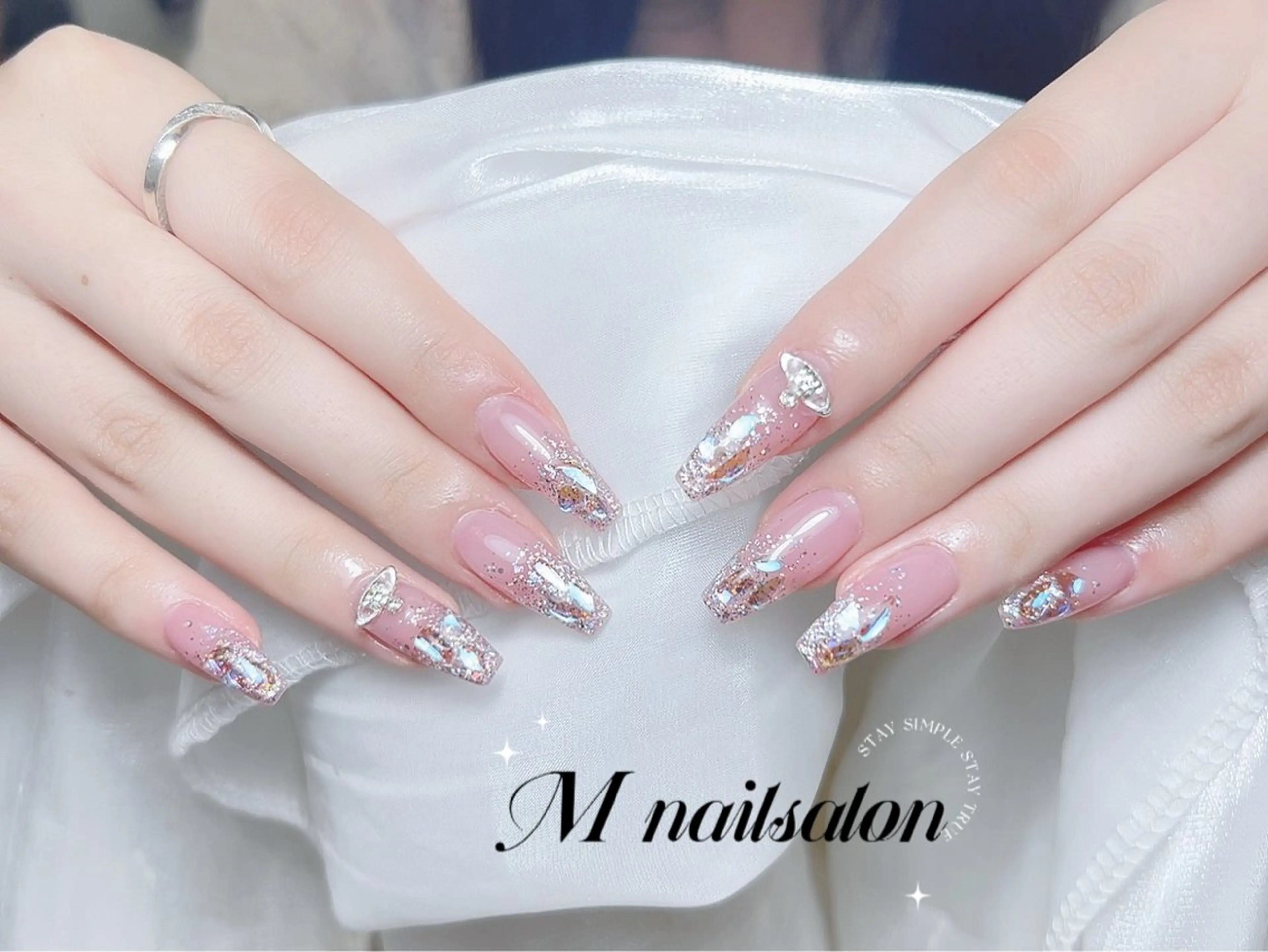 ネイル ハンドネイル M🌷nail 長さだし専門店のネイルデザイン