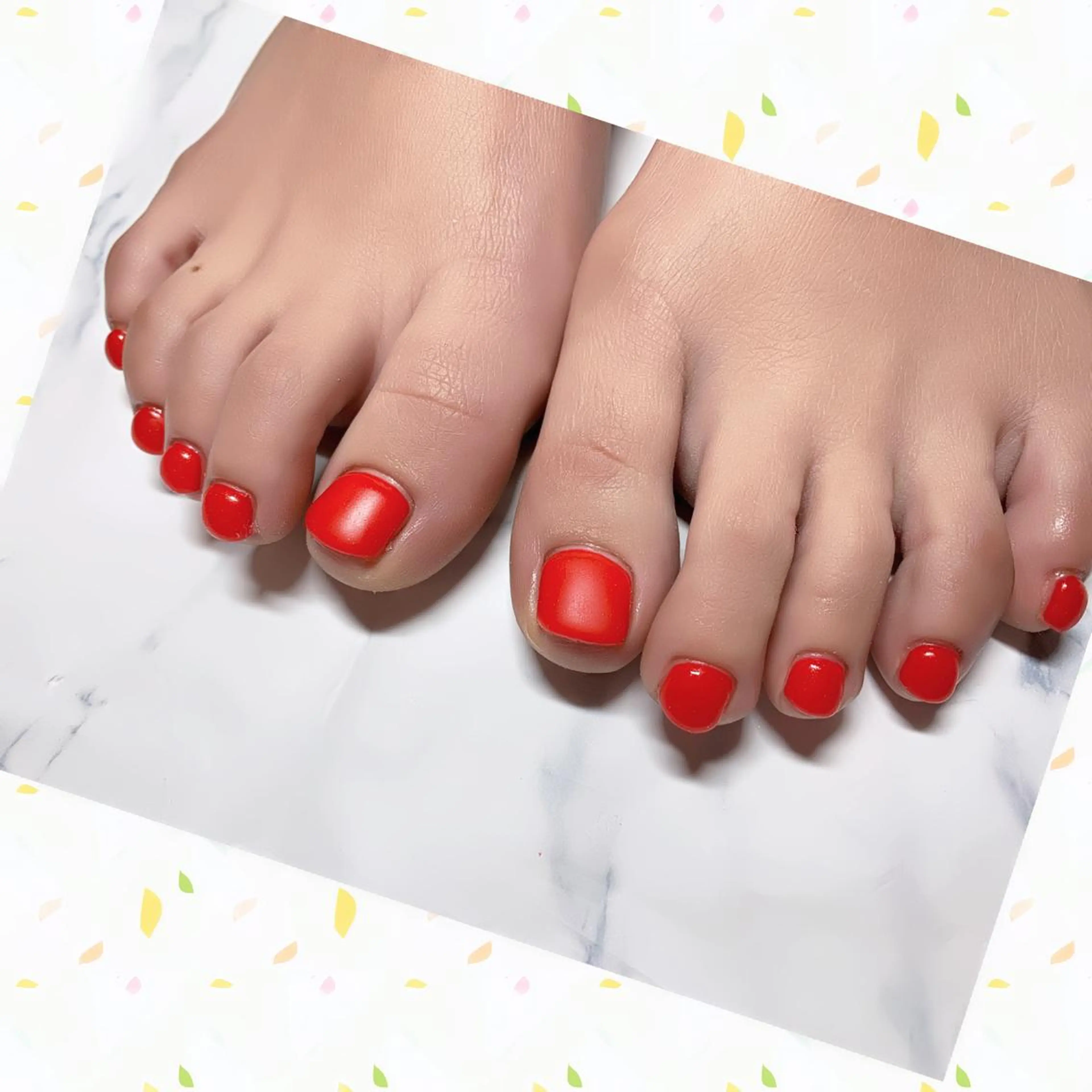 ネイル 菅野 愛花のネイルデザイン