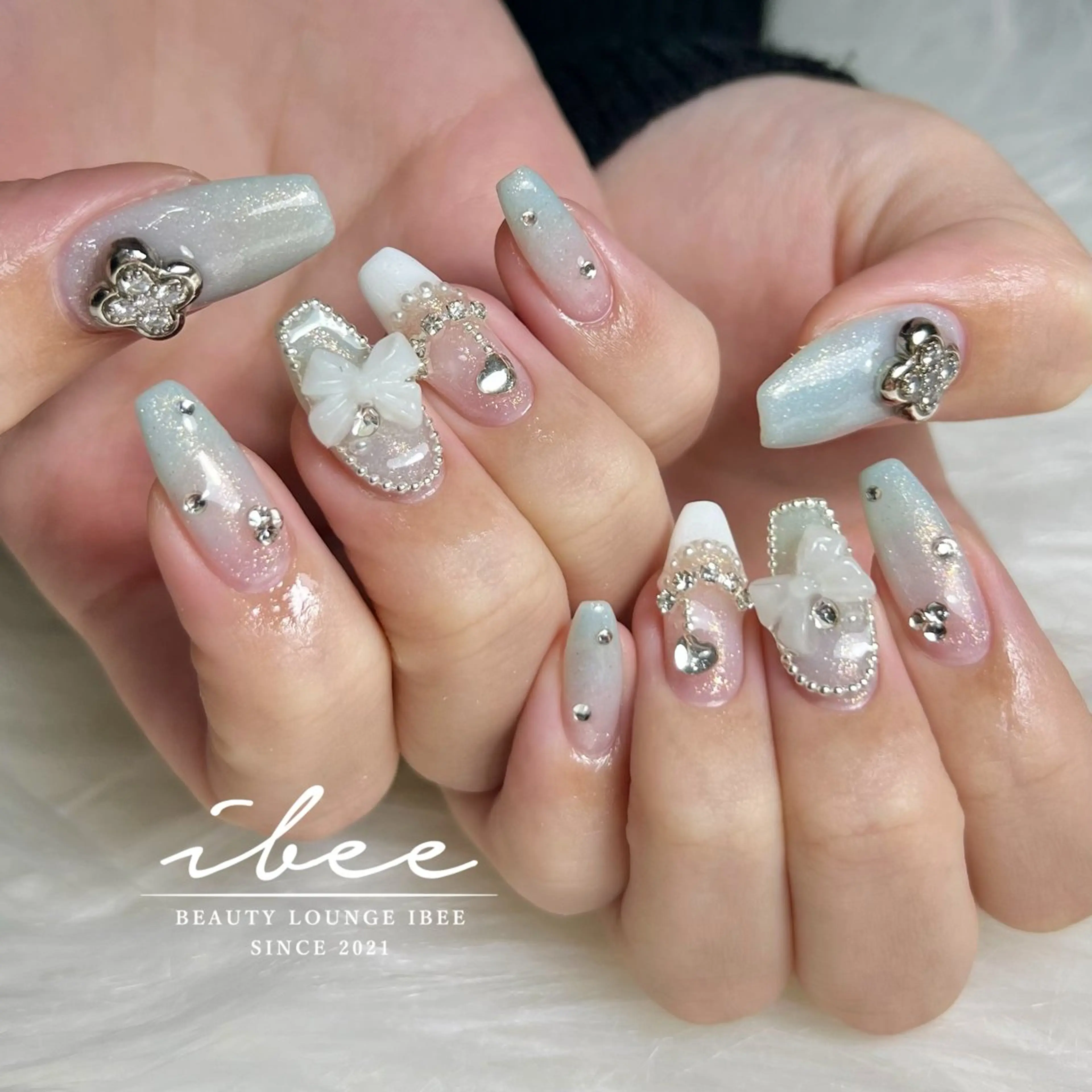 ネイル ハンドネイル ibee nail 🤍yumiのネイルデザイン