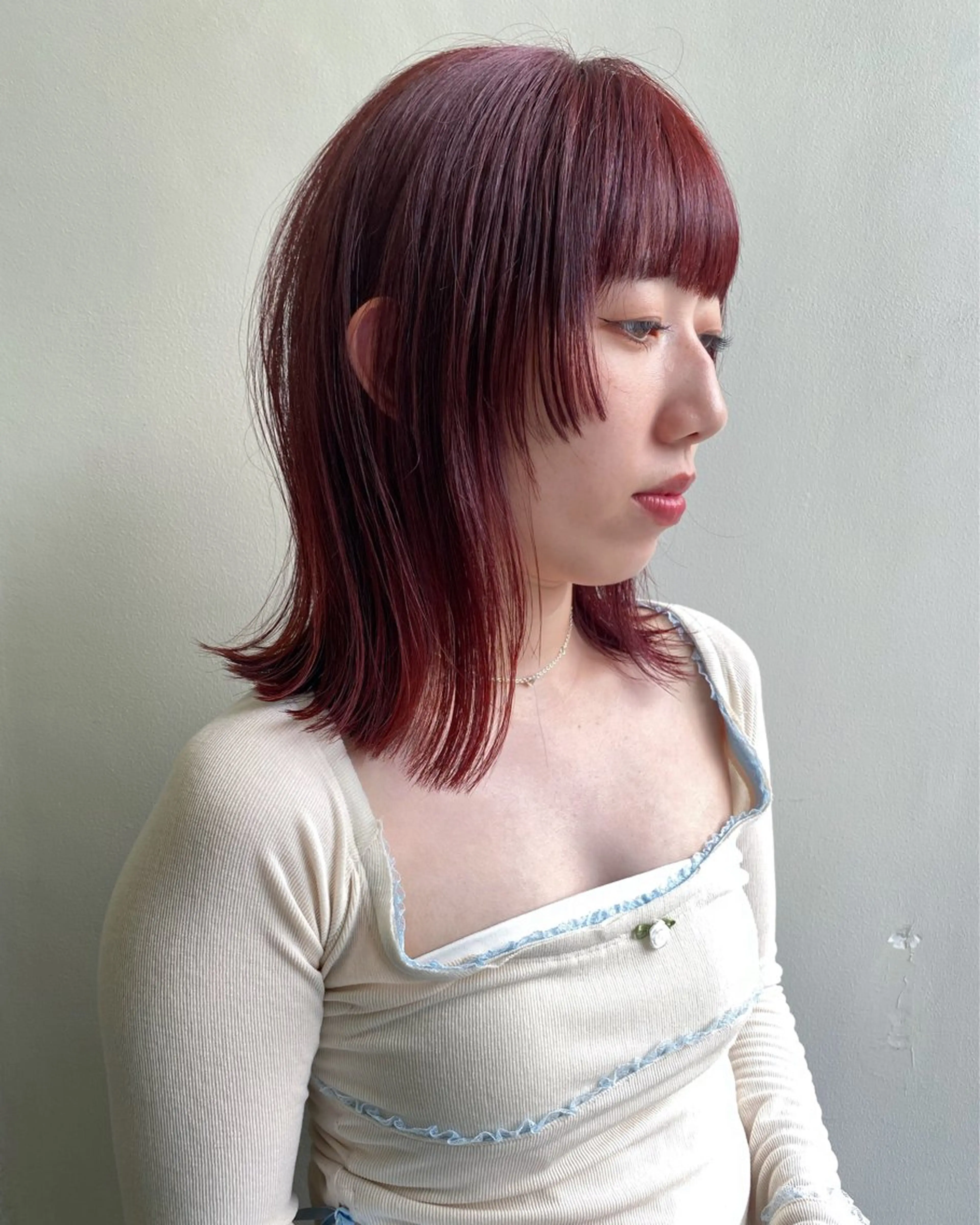 ミディアム sea's所属・ヒラカホ/矢場町/ ブリーチ/似合わせのヘアスタイル