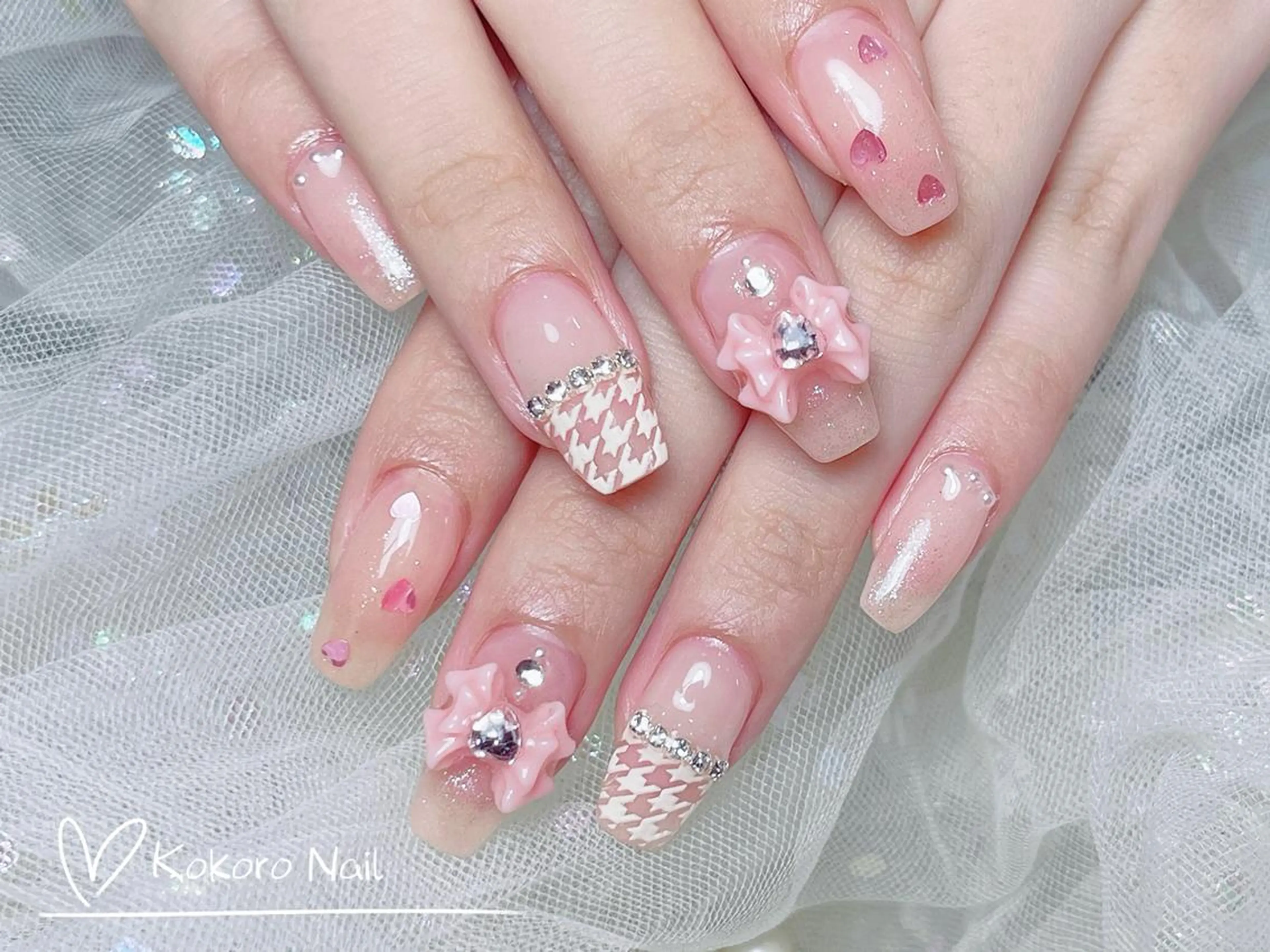 ネイル ハンドネイル ハンドケア 🎀ナナ 🎀のネイルデザイン