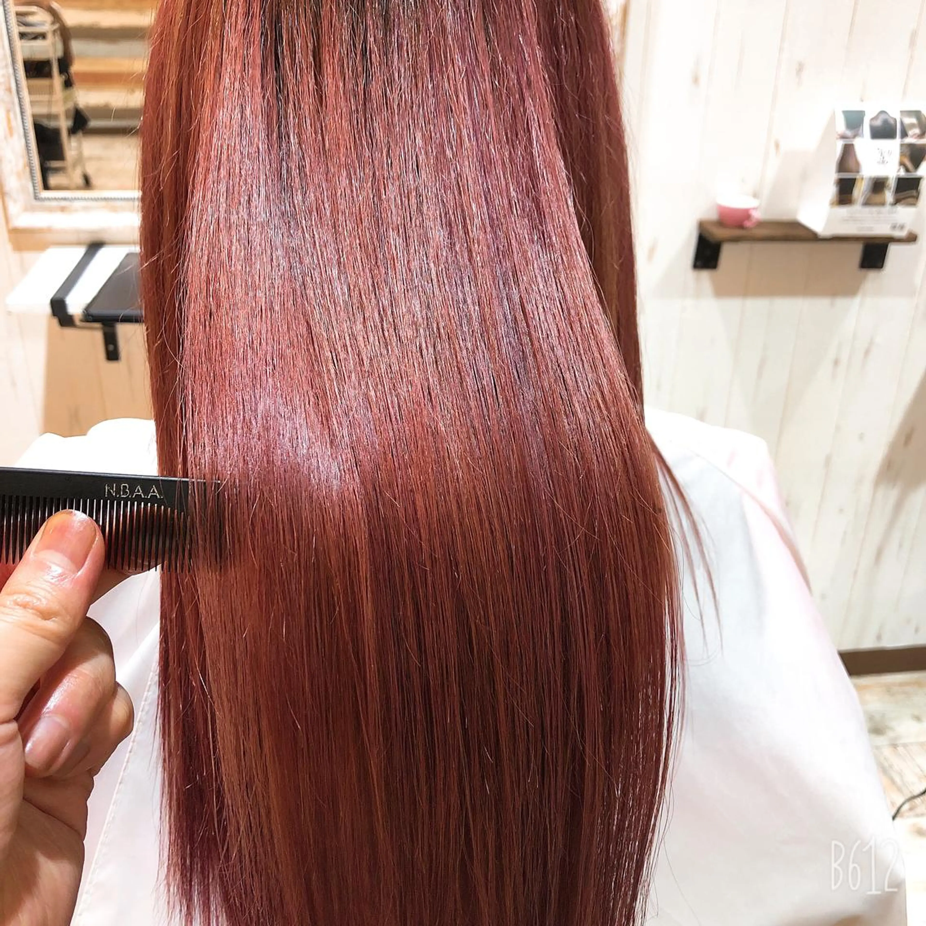 セミロング カラー 【垢抜け大人髪】 TIARA西山のヘアスタイル
