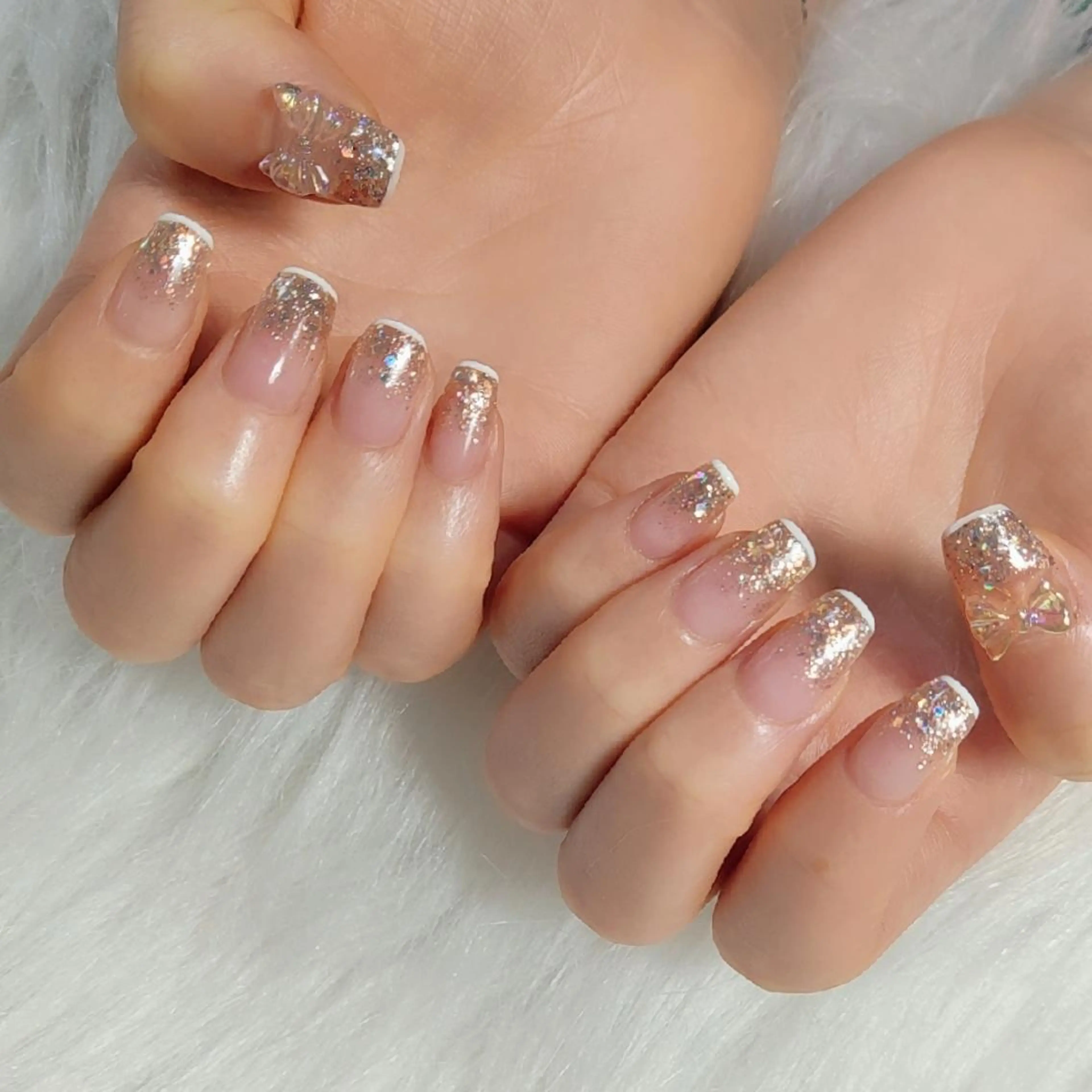 ネイル ハンドネイル E·U·B ネイル所属・横浜市中区曙町 E·U·Bネイルのネイルデザイン