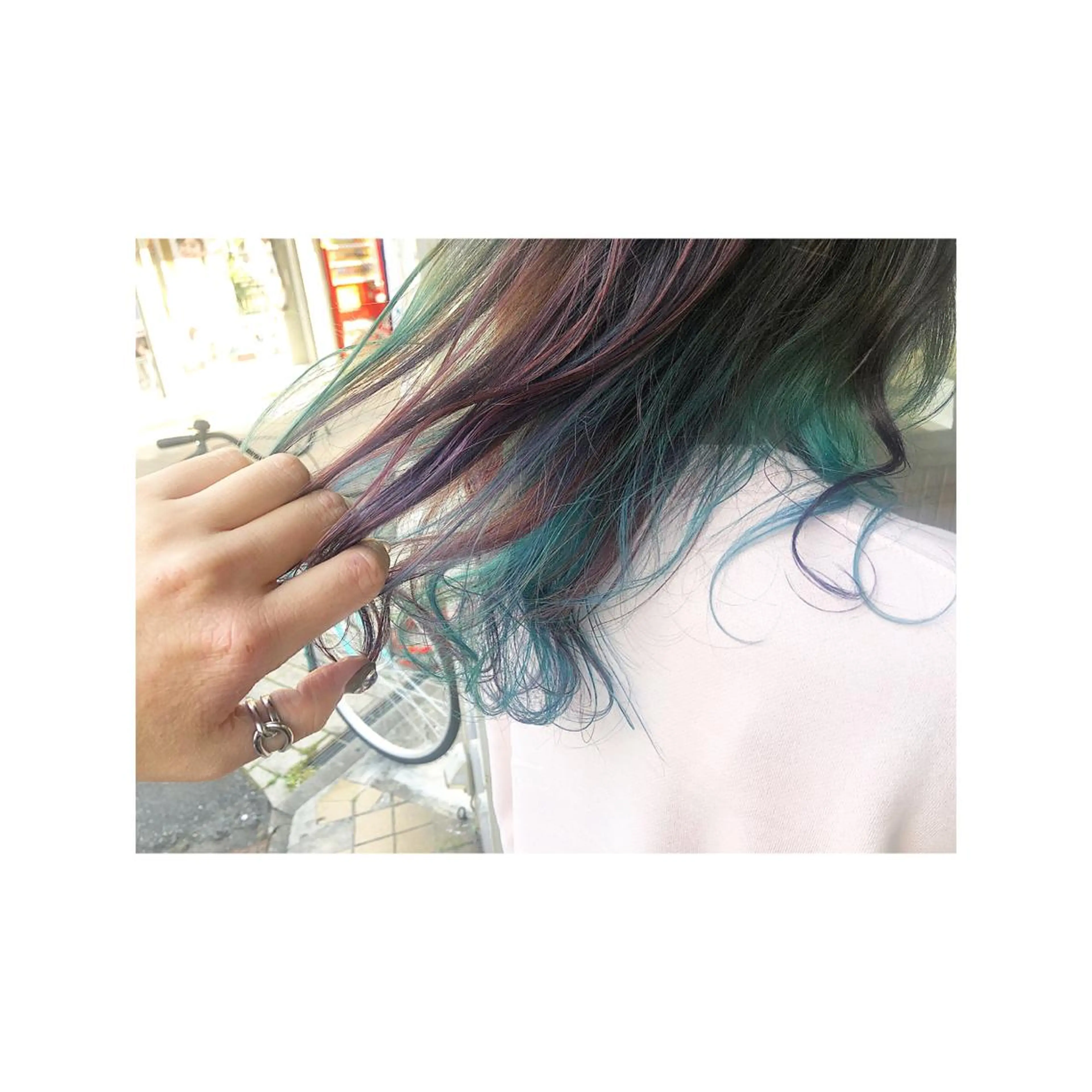 ロング カラー ブルーカラー パープルカラー レッドカラー ユニコーンカラー ヘアカラー あらい なつみのヘアスタイル