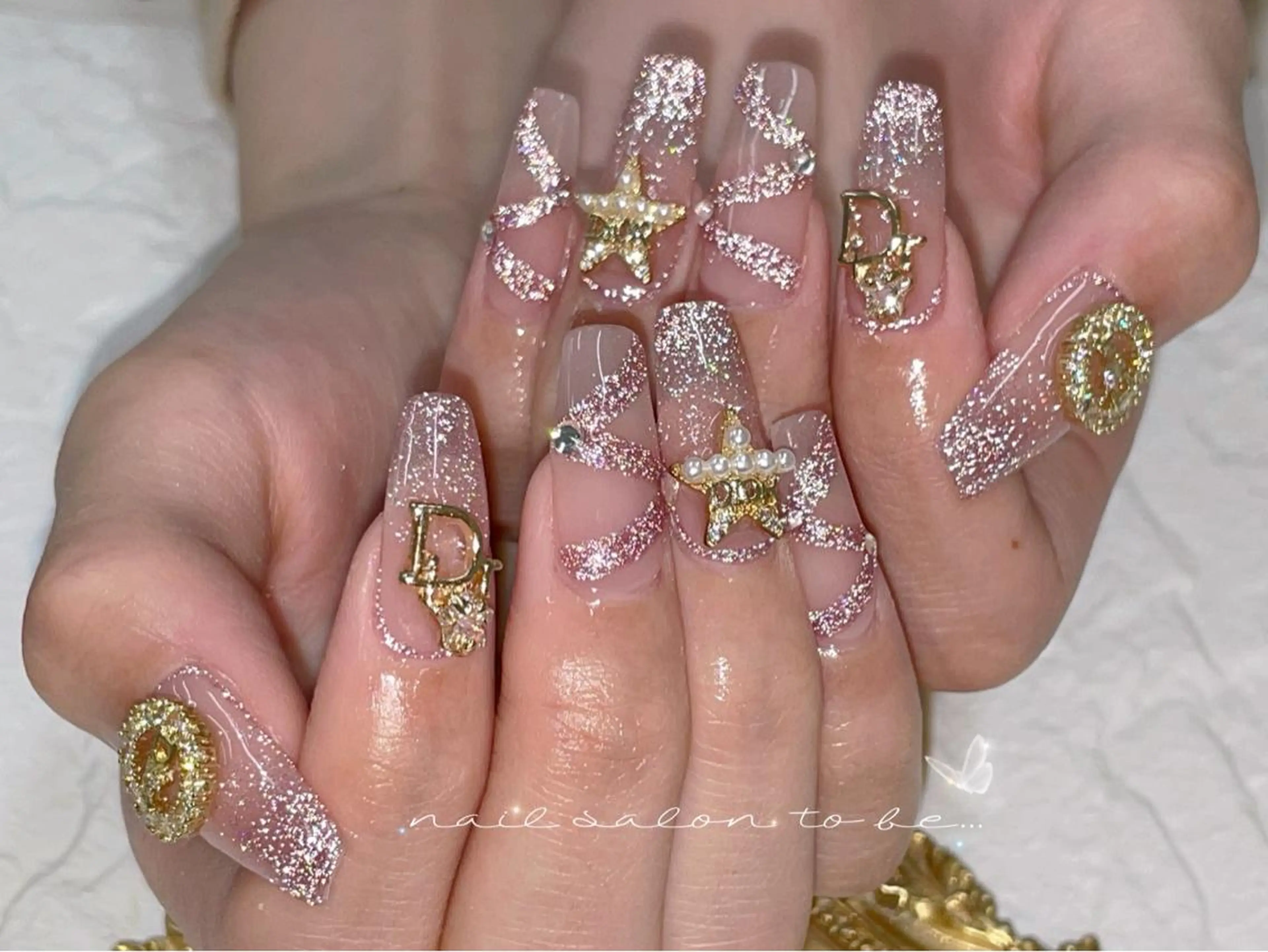 ネイル フラッシュネイル ハンドネイル ハンドケア Nail Salon To Beのネイルデザイン