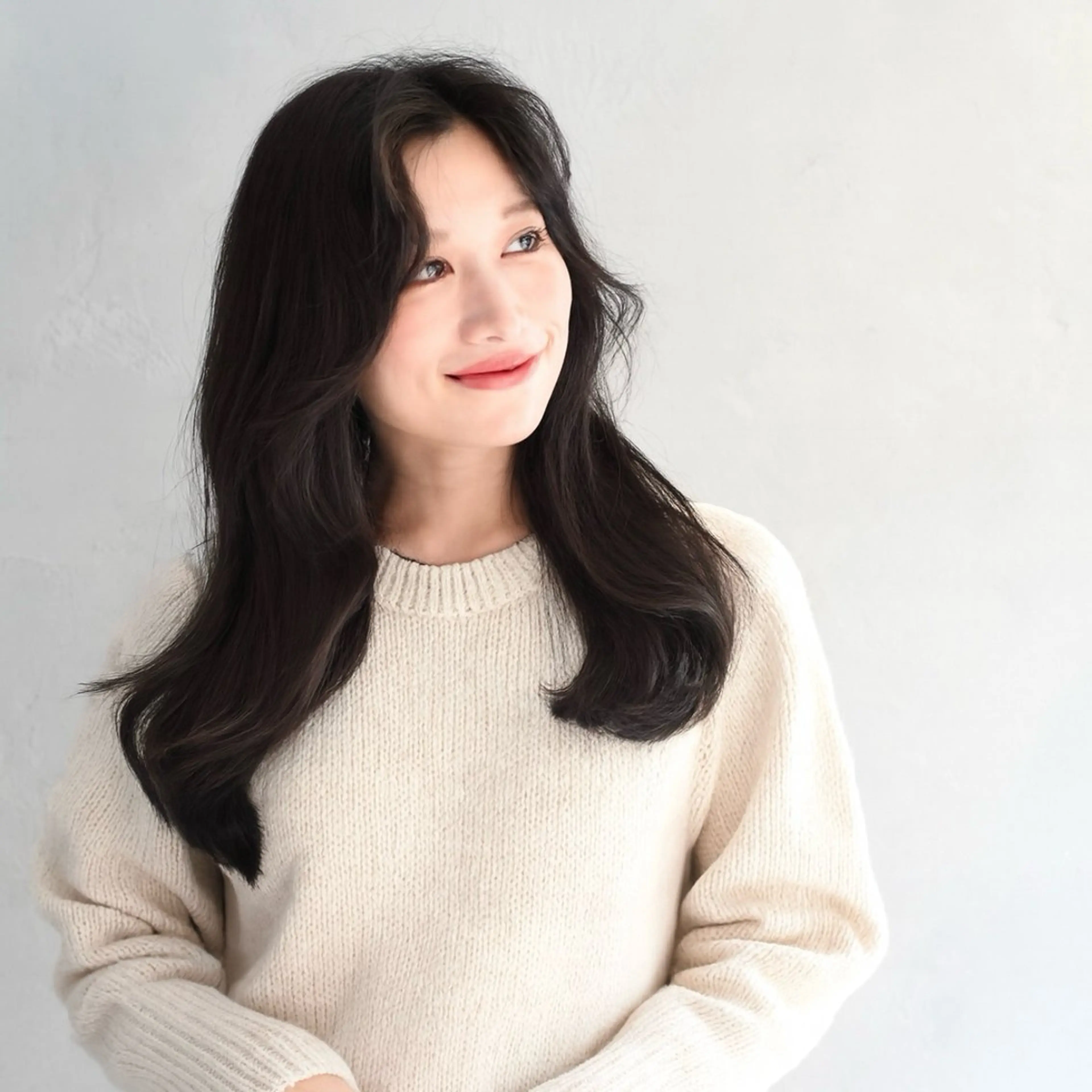 ロング かさい しゅりのヘアスタイル