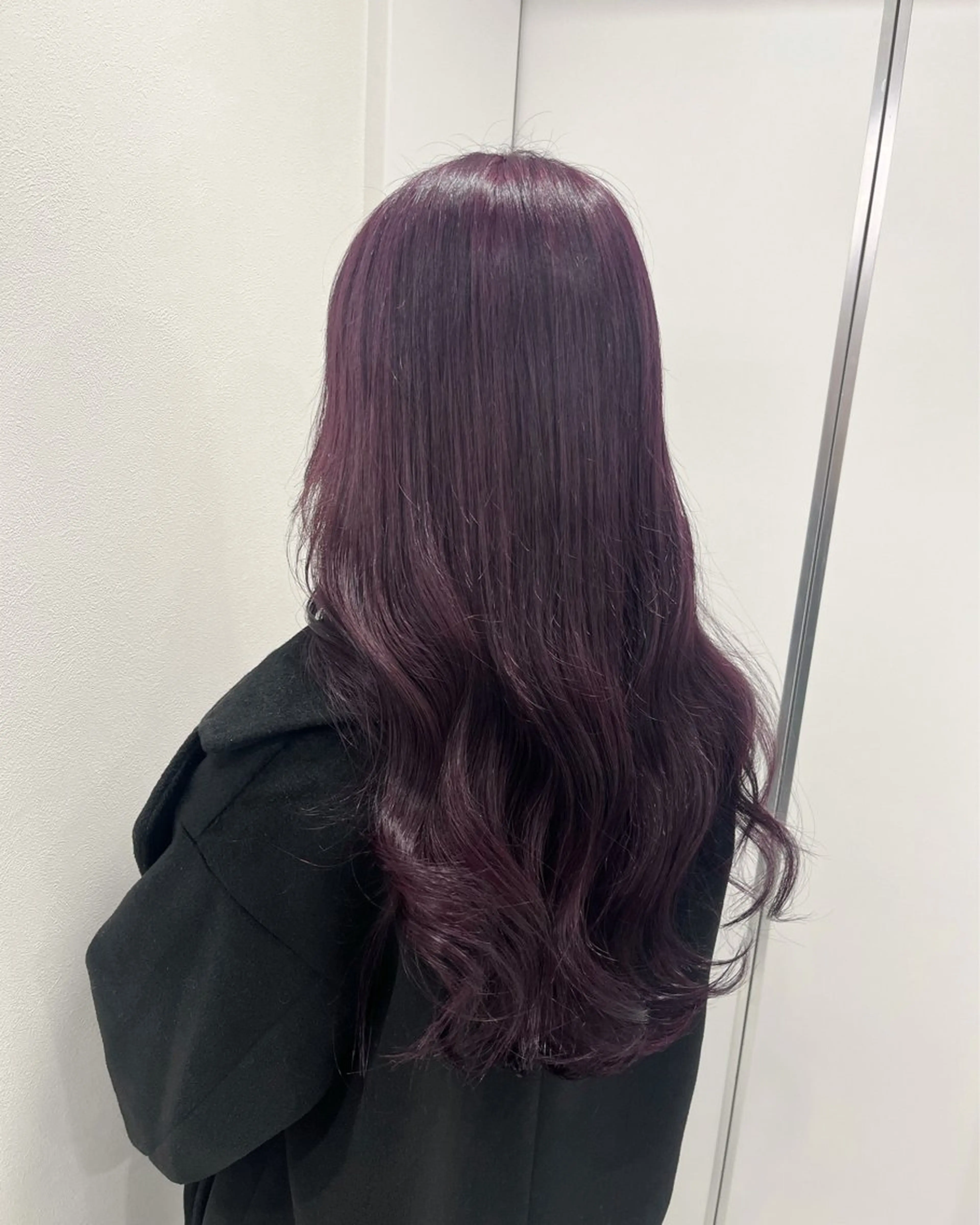 ロング カラー 🩵韓国レイヤー× 寒色カラー🩵のヘアスタイル