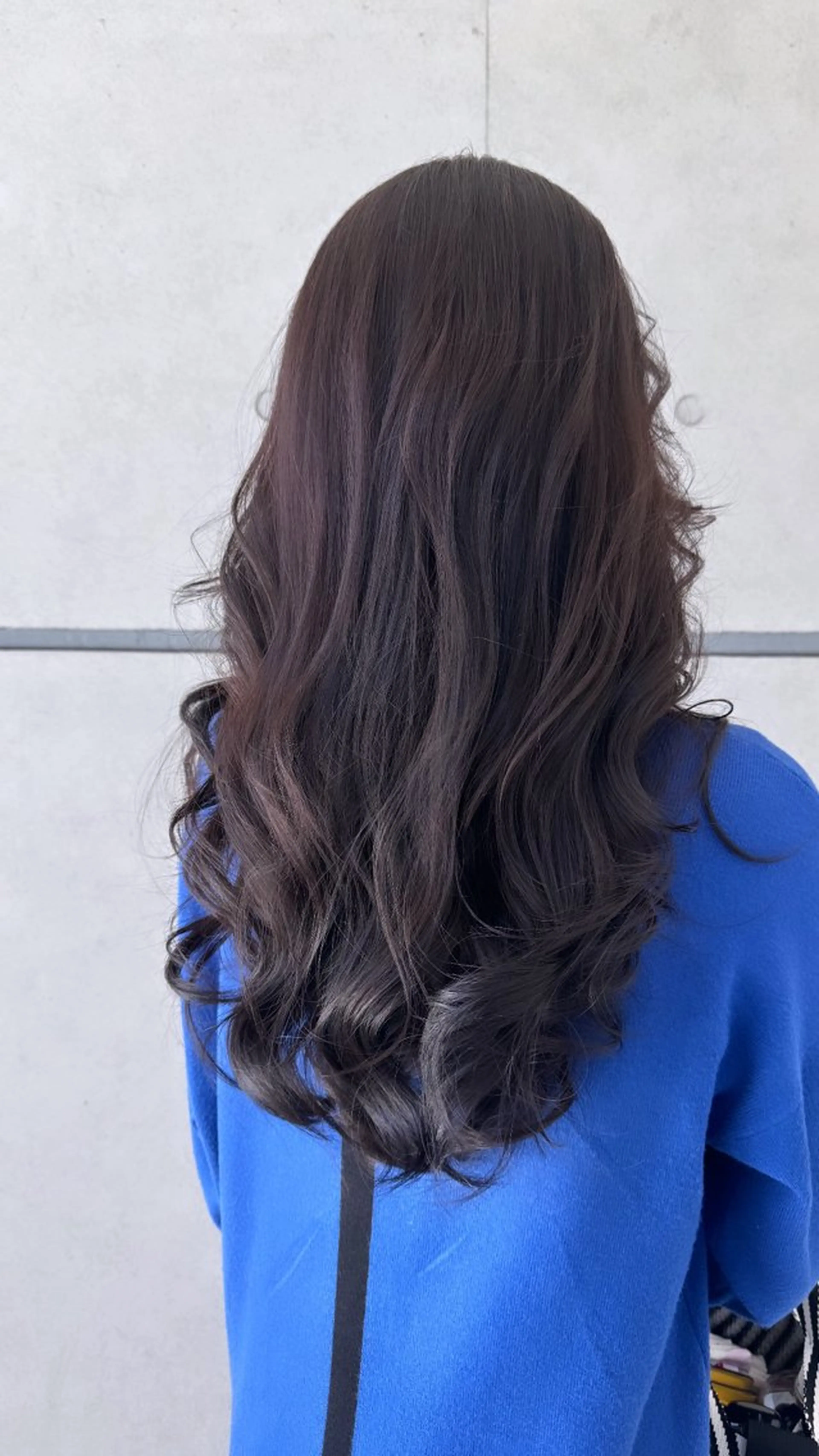 ロング カラー アッシュ 透明感カラー 椎葉 祐也のヘアスタイル