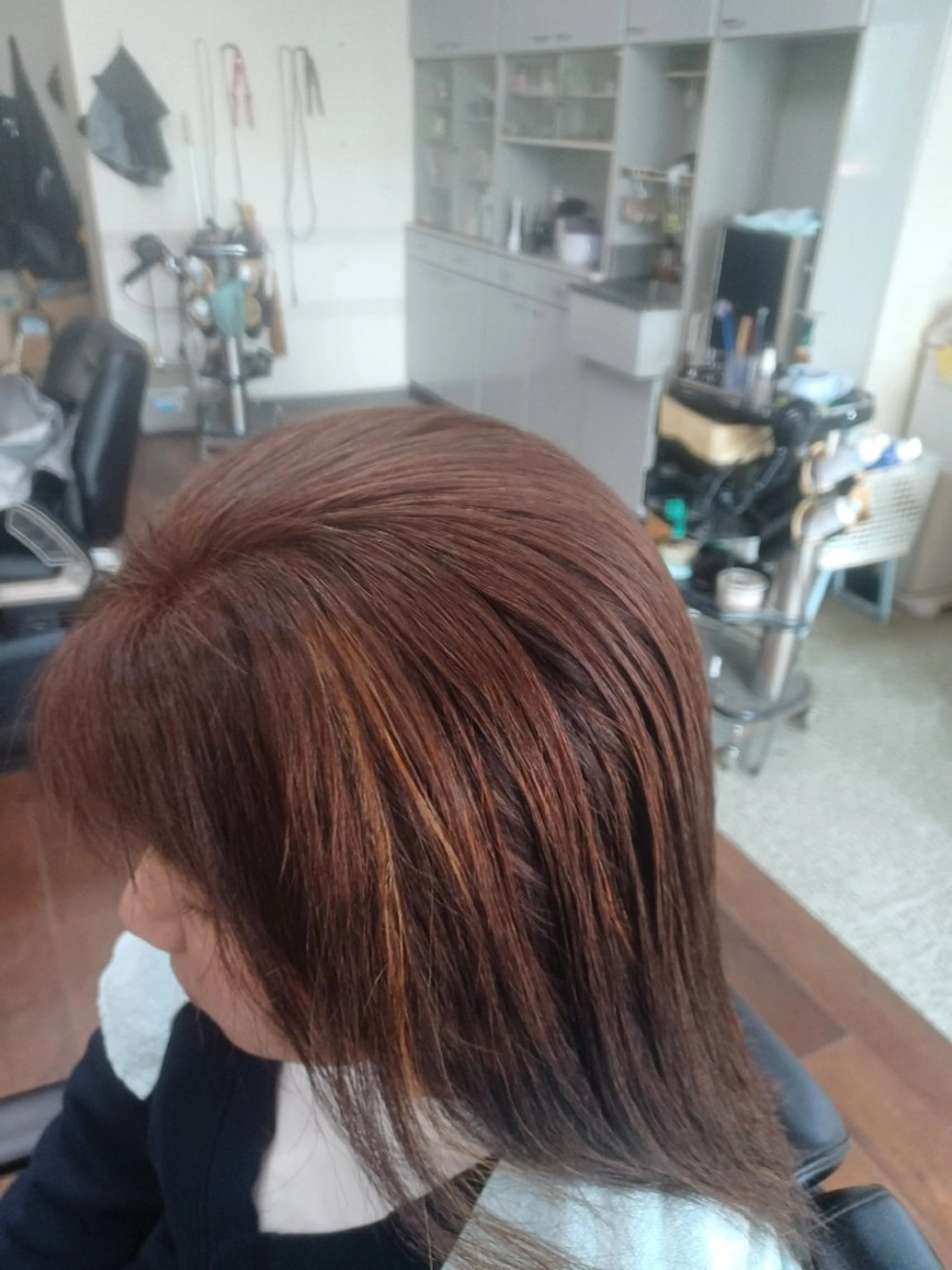 カラー カットギャラリートリイ所属・鳥居 厚志のヘアスタイル