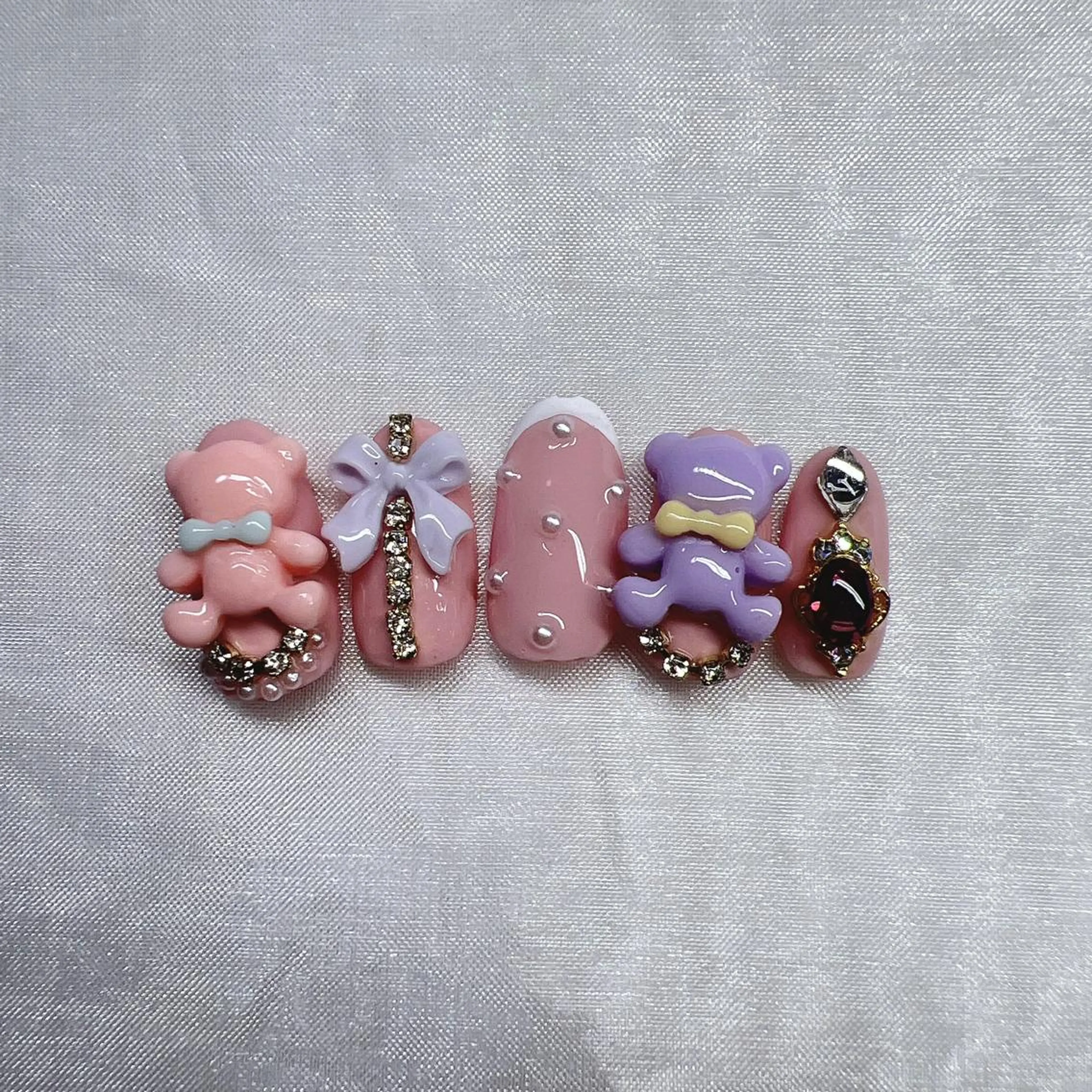 ネイル Rire_eye+beauty_nail所属・Rire_ nail_yukiのネイルデザイン