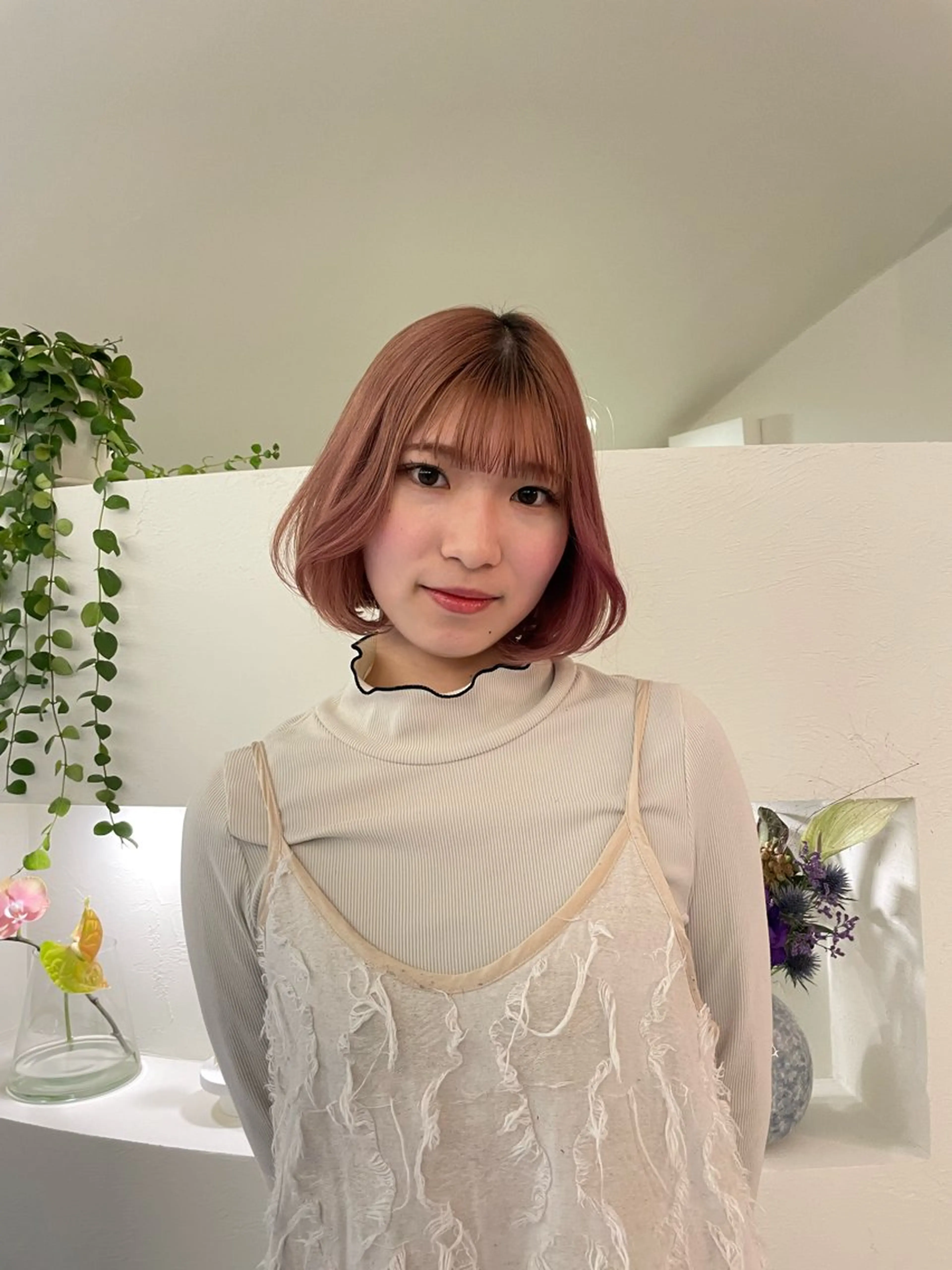 ミディアム ONZE所属・ONZE miyuのヘアスタイル