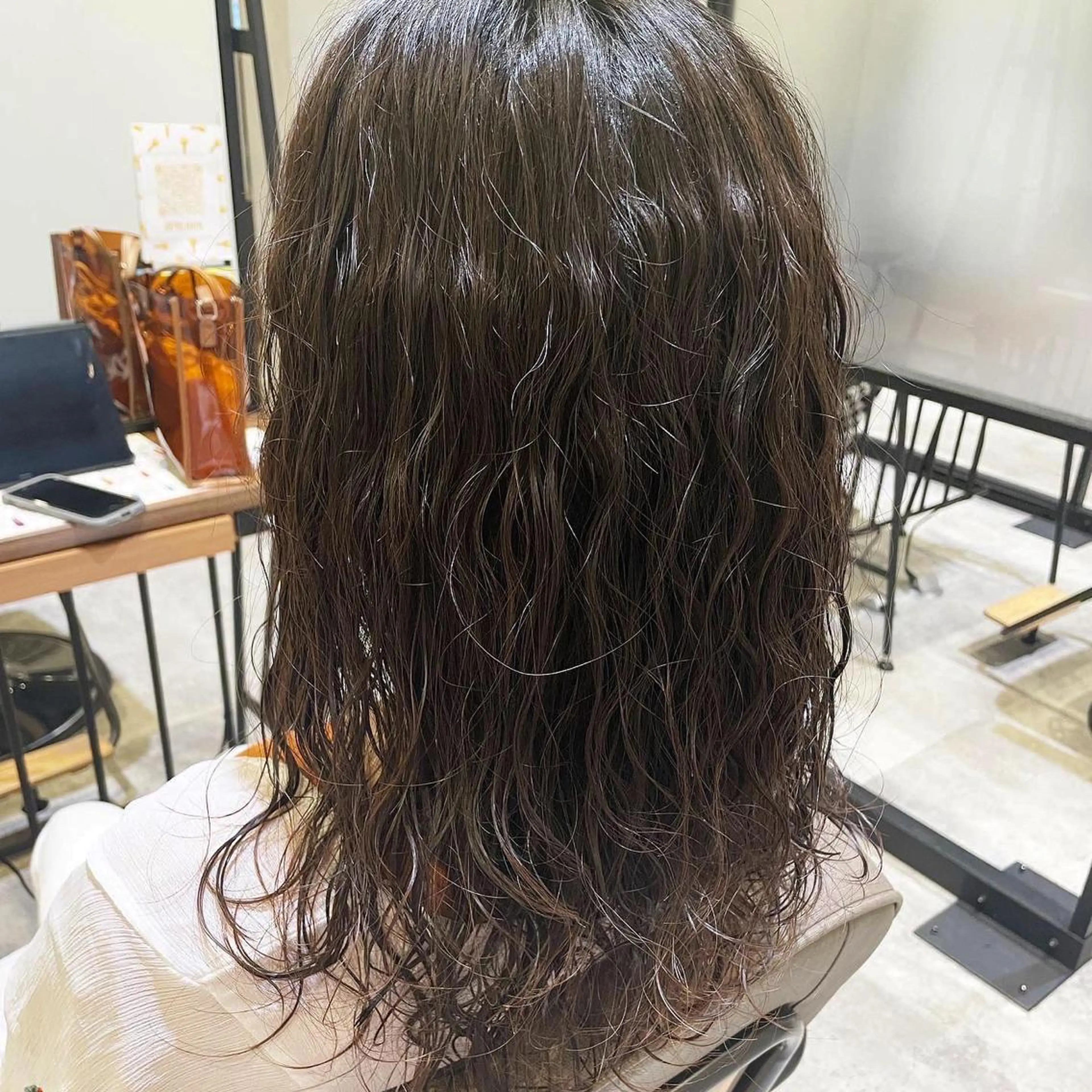 ロング パーマ Agu hair aina いわき2号店【アイナ】所属・真 美のマツエク・マツパデザイン