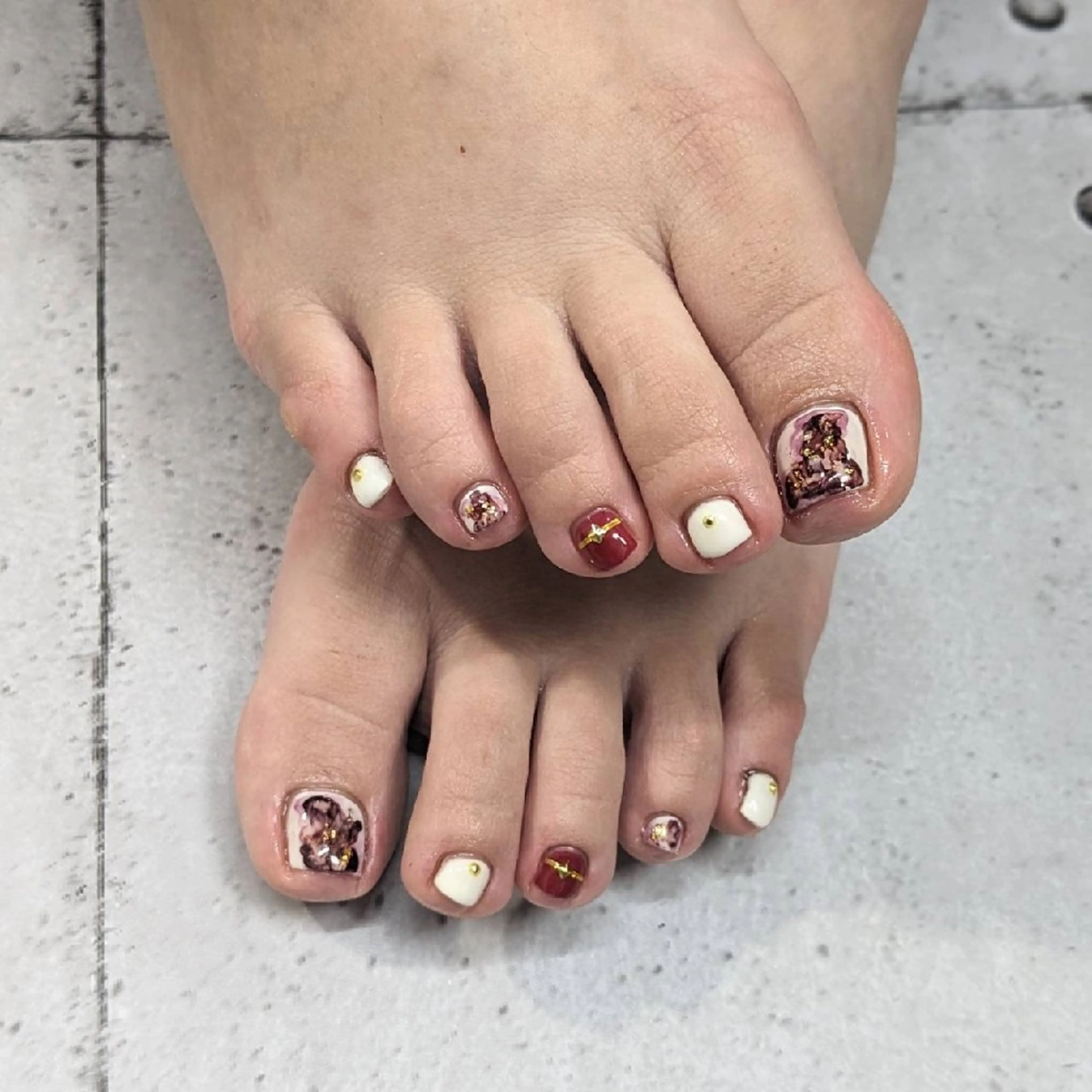 ネイル フットネイル ネイルサロンベルティ keikoのネイルデザイン