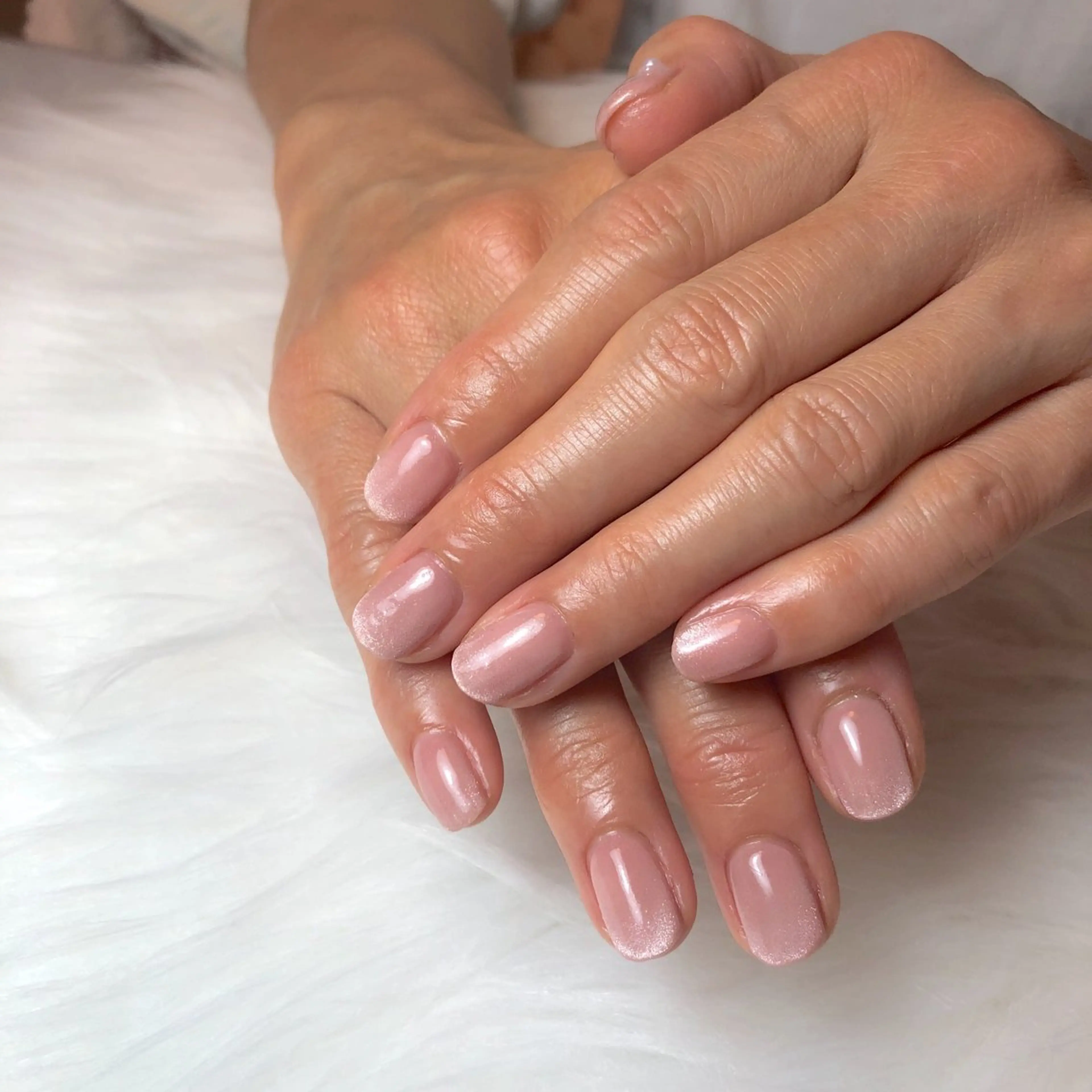 ネイル マグネットネイル マグネットワンカラー ワンカラーネイル ハンドネイル Re: nailsのネイルデザイン