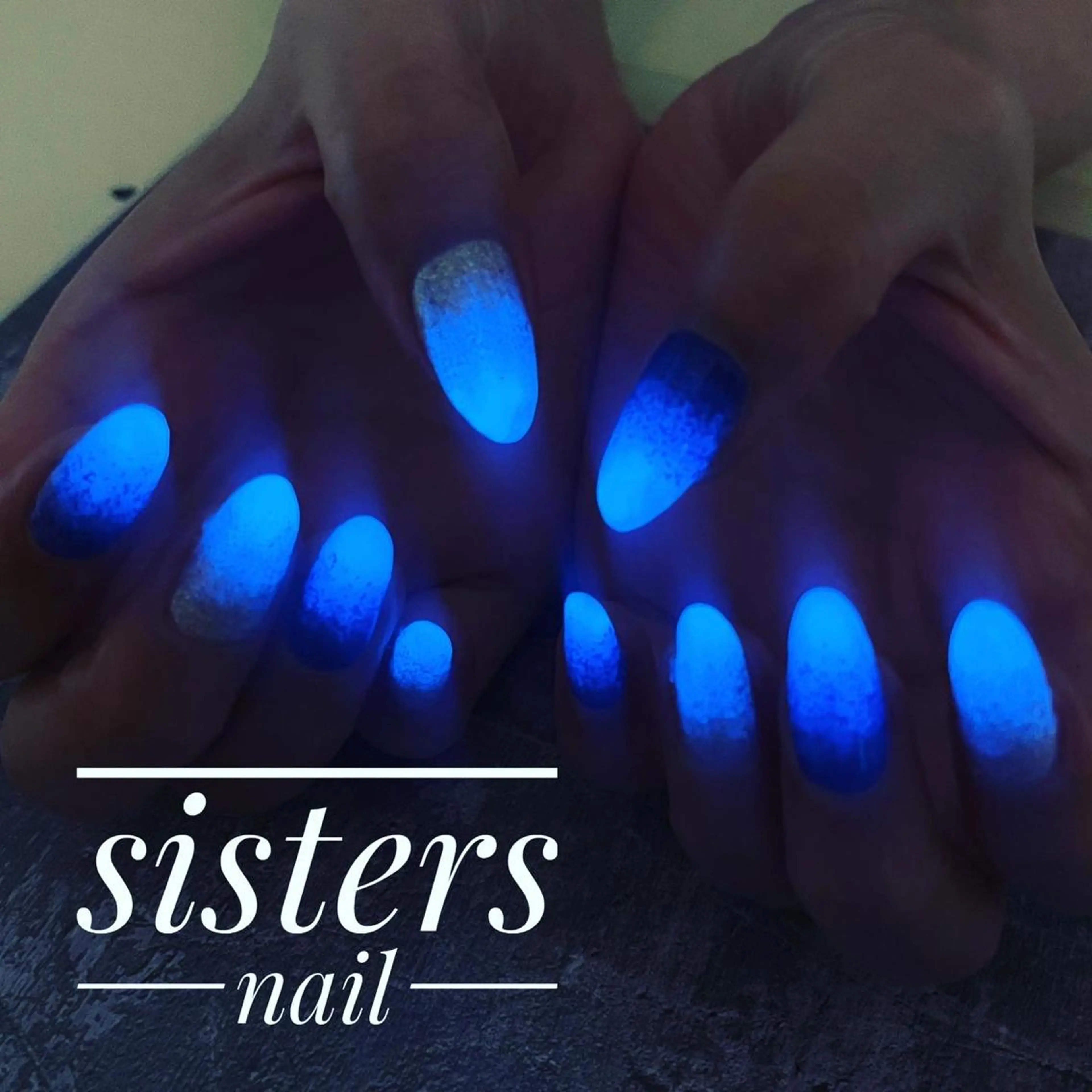 ネイル アートネイル ラメ(グリッター) 夏ネイル sisters nail.fのネイルデザイン