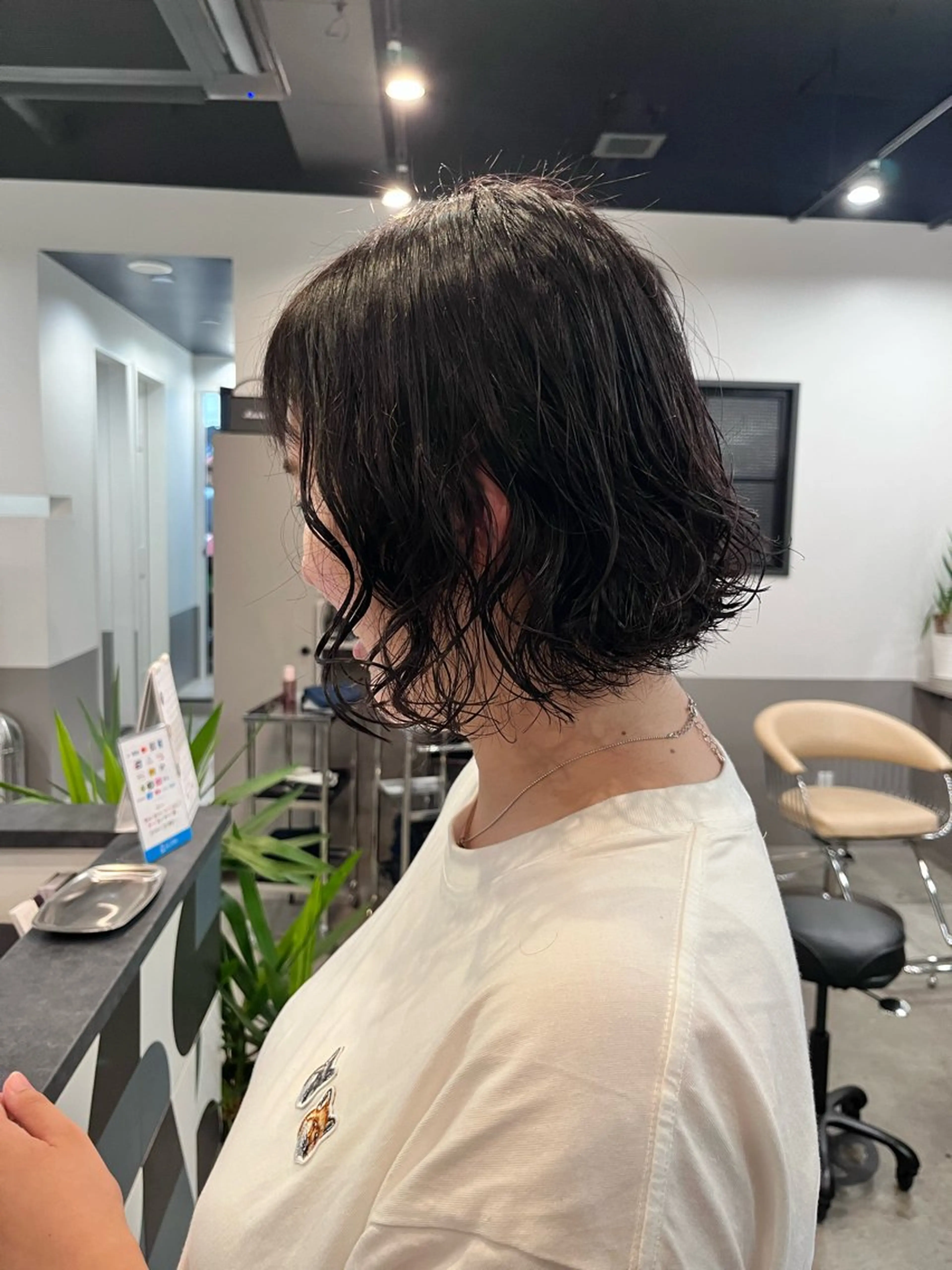 ミディアム パーマ ミディアムパーマ ボブ カット パーマ トリートメント dogstar小林諒 レイヤー/ブリーチのヘアスタイル