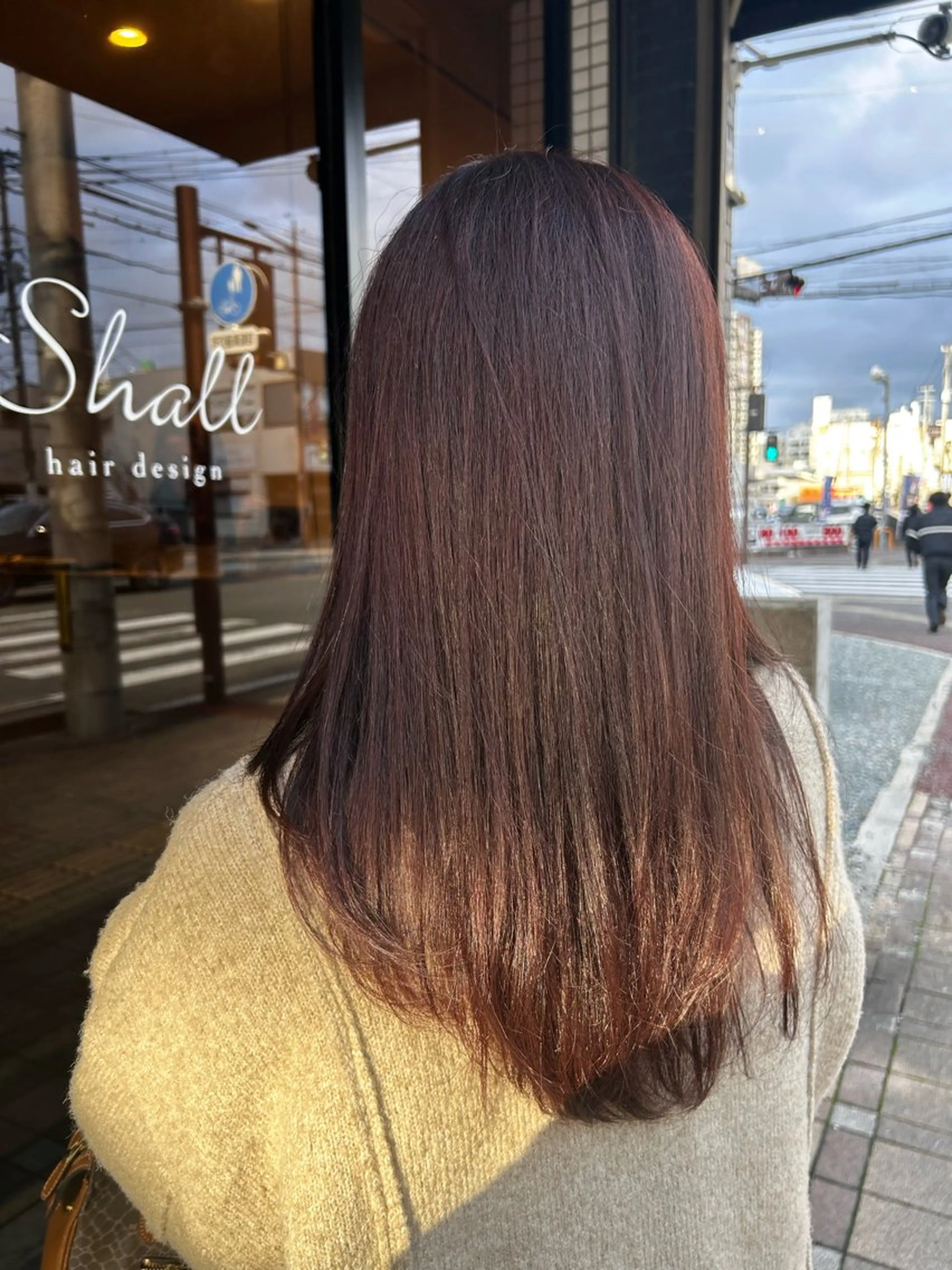 ロング カラー ブラウンカラー ピンクカラー ピンクブラウン Shall hair design所属・黒田 友莉のヘアスタイル
