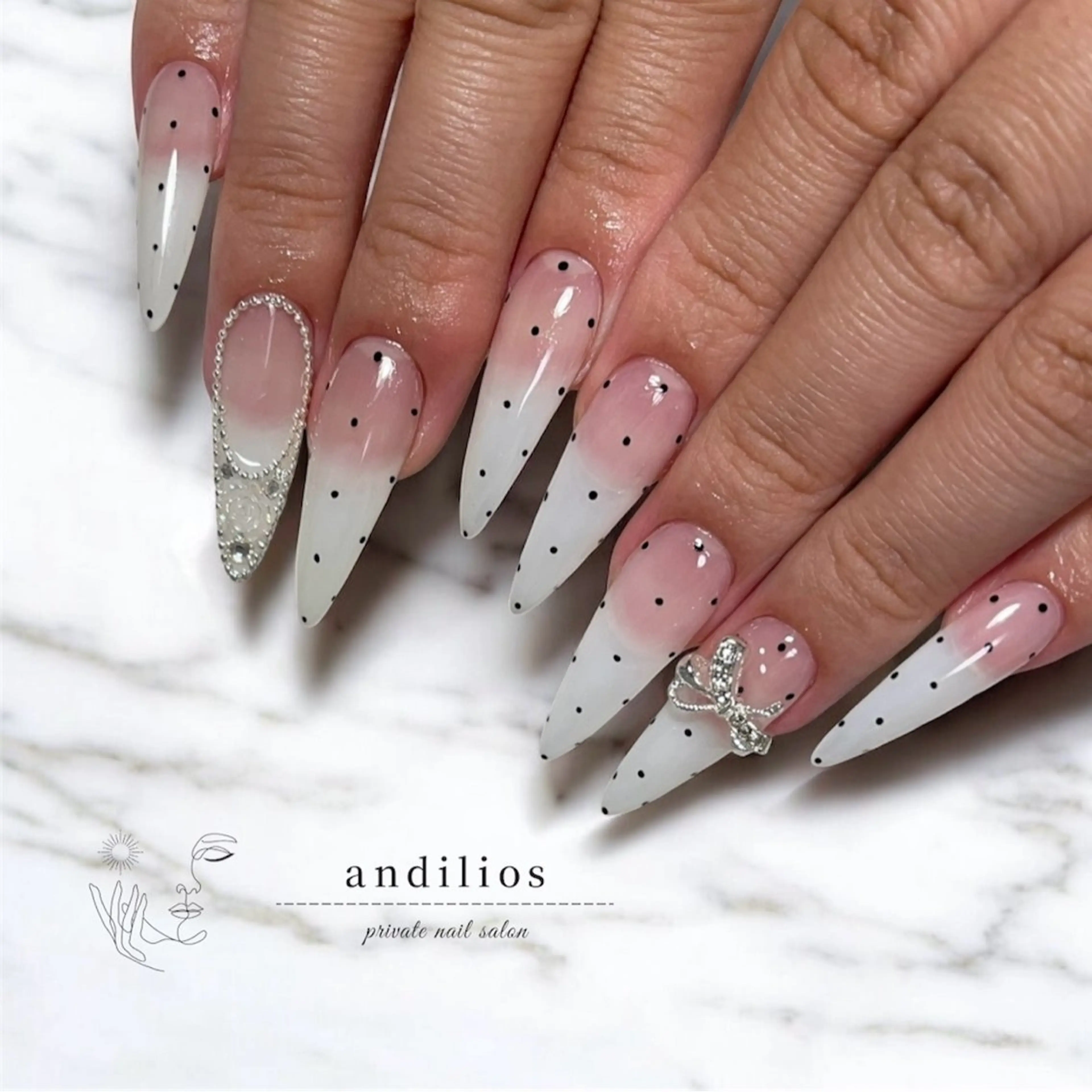 ネイル ハンドネイル andilios / private nail salon所属・andilios / shioriのネイルデザイン