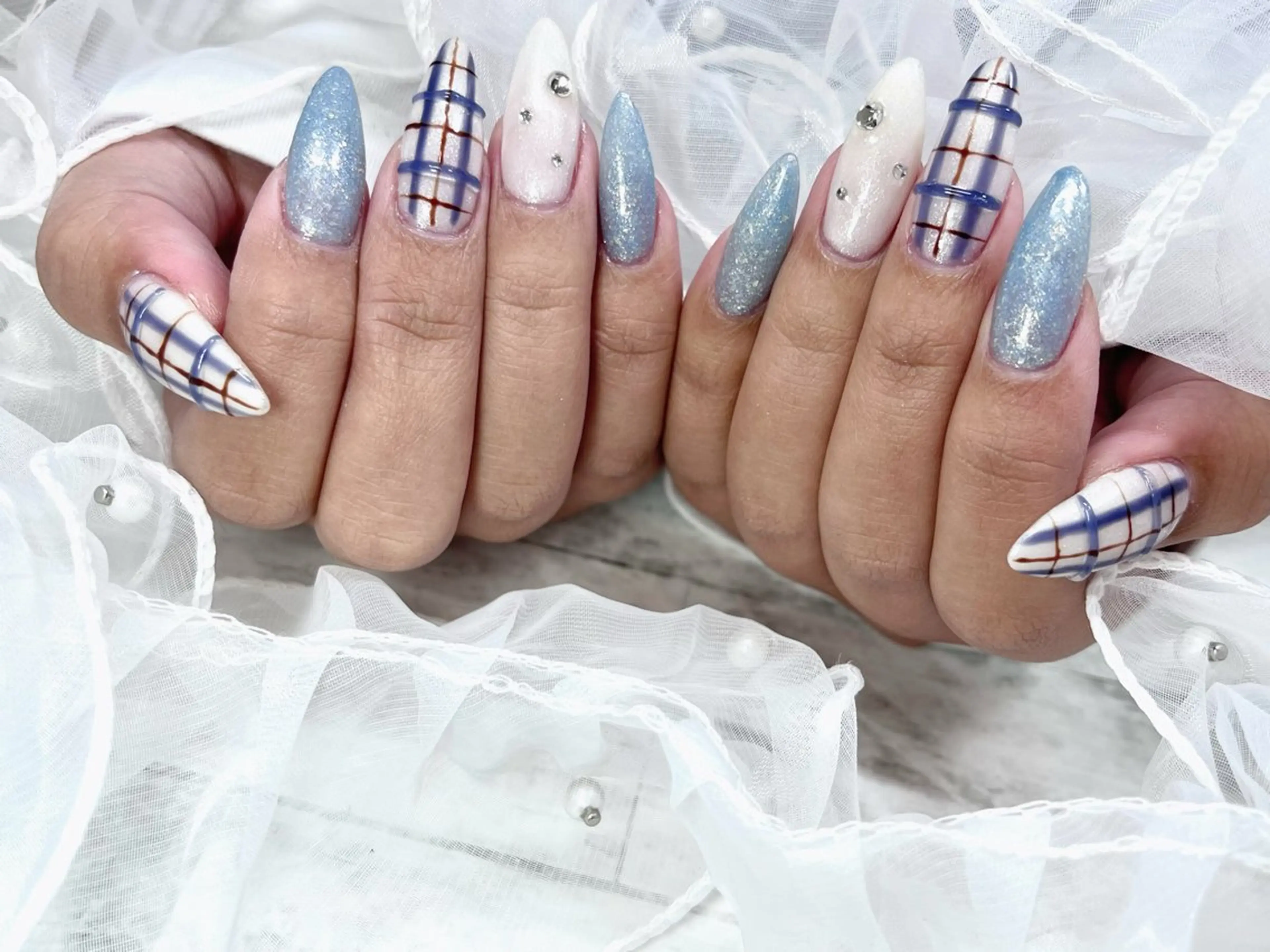 ネイル ハンドネイル クレアラルーチェ小倉駅前店所属・Hima .のネイルデザイン