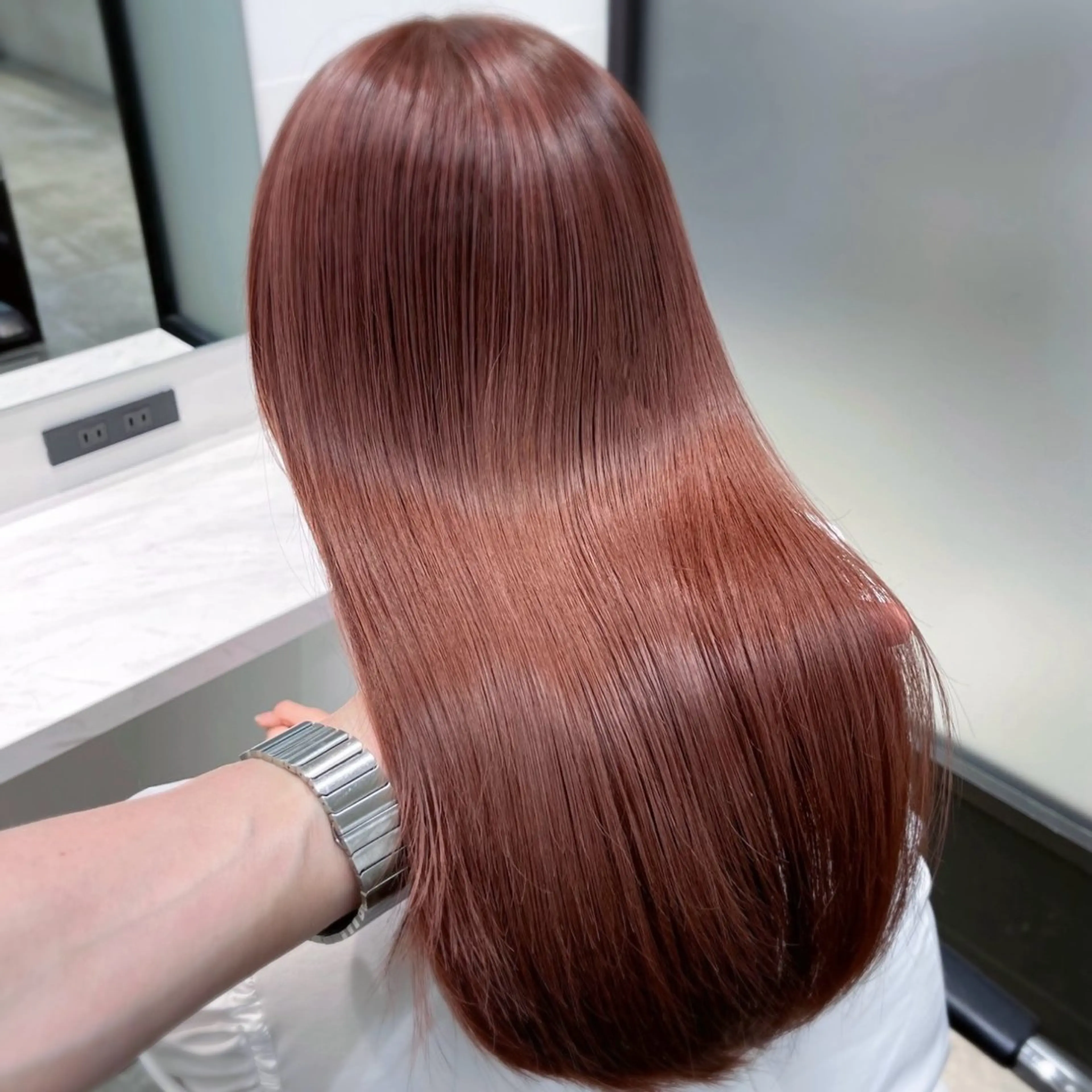 ロング 髪質改善 トリートメント カット ヘアカラー 縮毛矯正 トリートメント ヘッドスパ ヘアセット 韓国レイヤーカット 髪質改善▫️水野有真のヘアスタイル