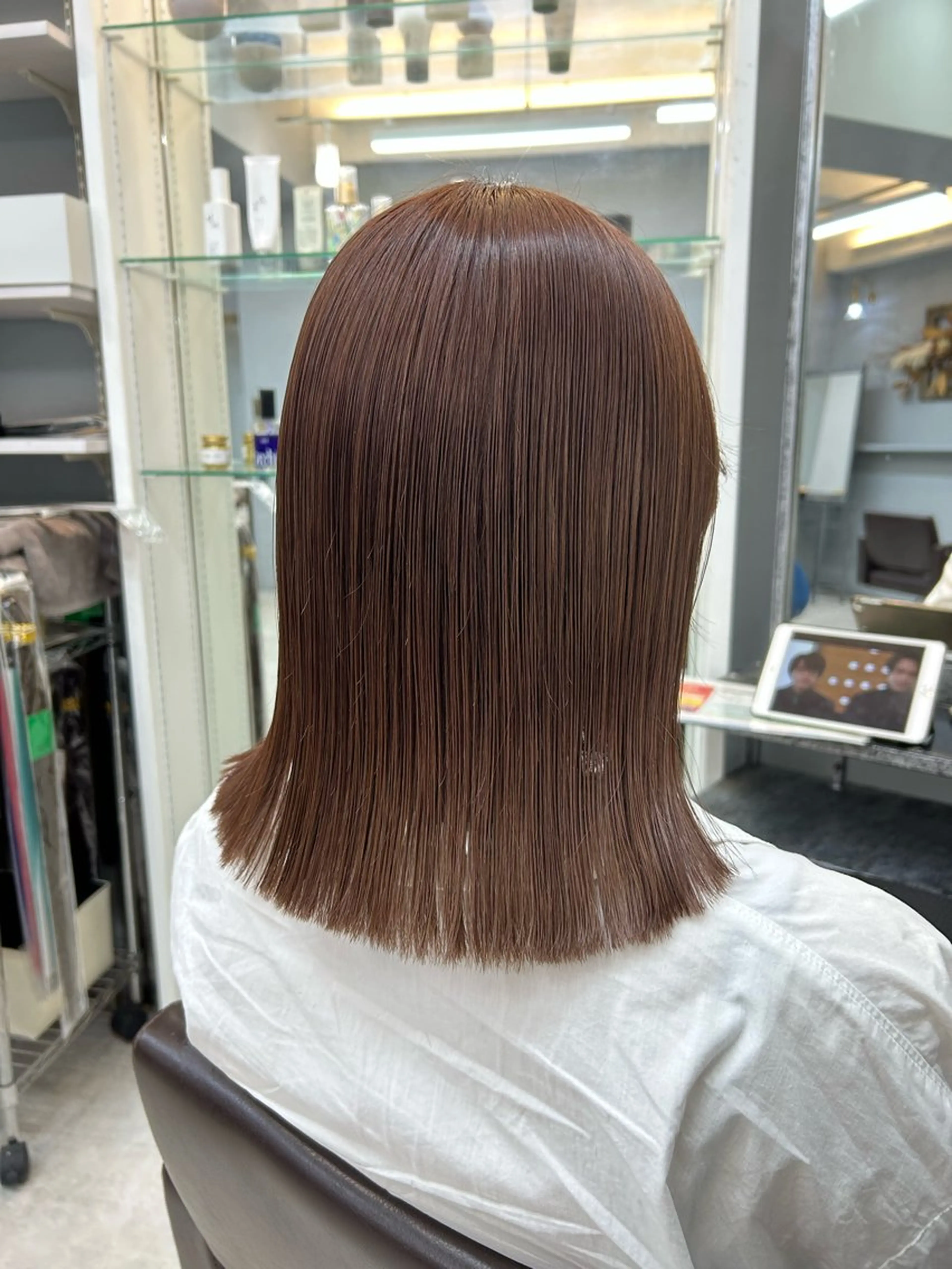 ミディアム カラー hair atelier OZ桑野店所属・阿佐見 若菜のヘアスタイル