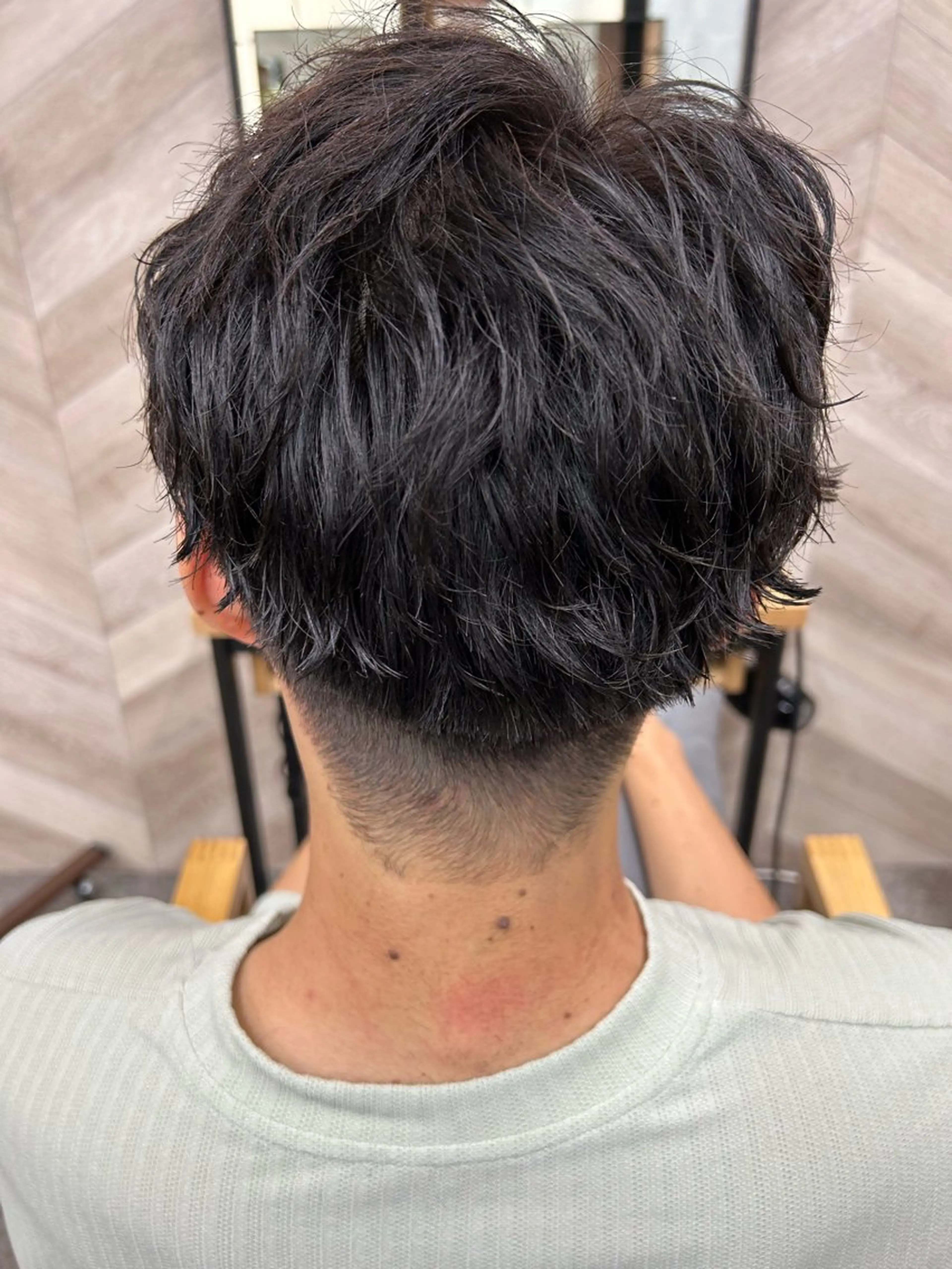パーマ メンズ メンズパーマ ツイストスパイラルパーマ スパイラルパーマ 飯塚 沙衣のヘアスタイル