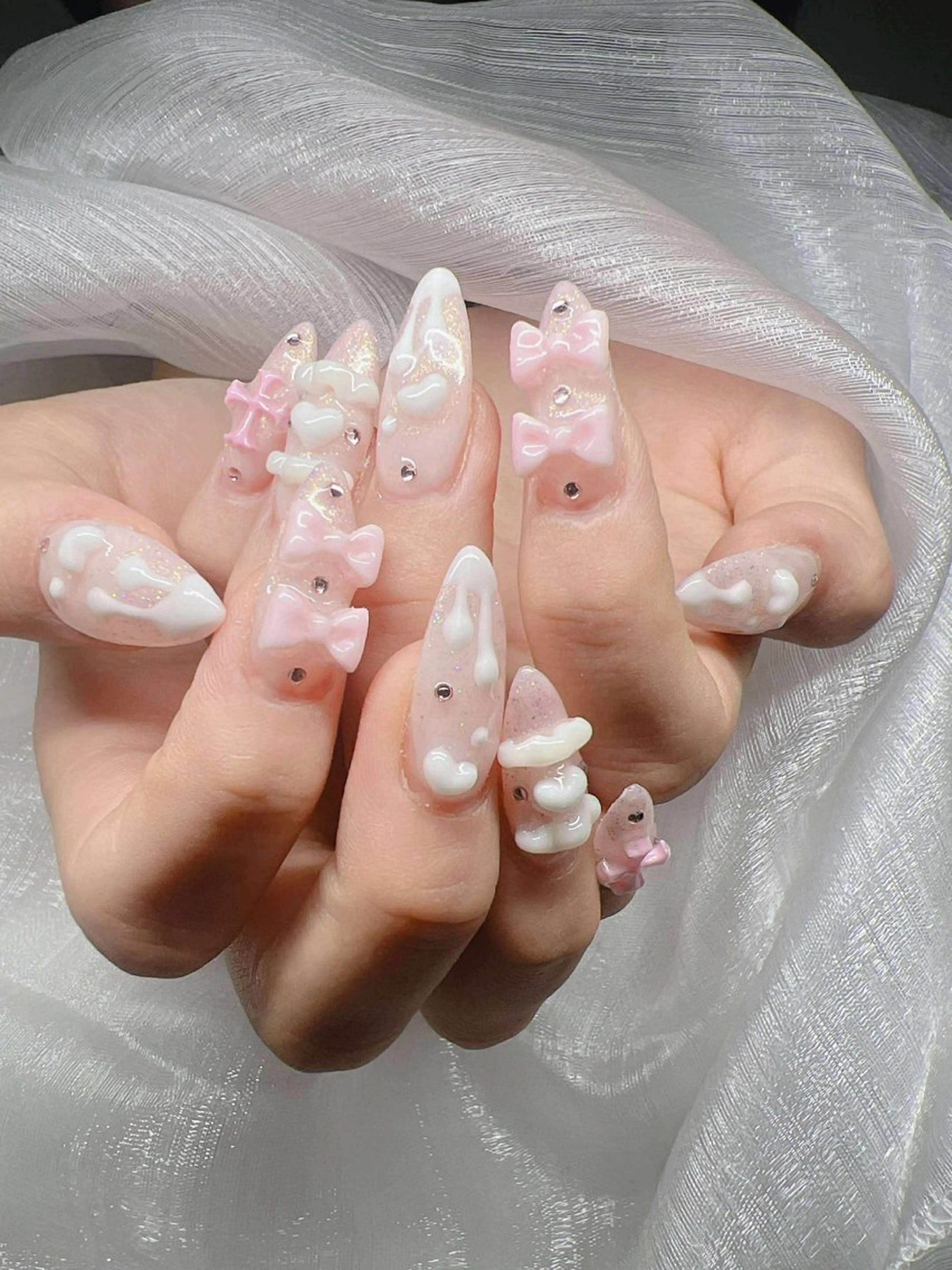 ネイル ハンドネイル Lee Nailsのネイルデザイン