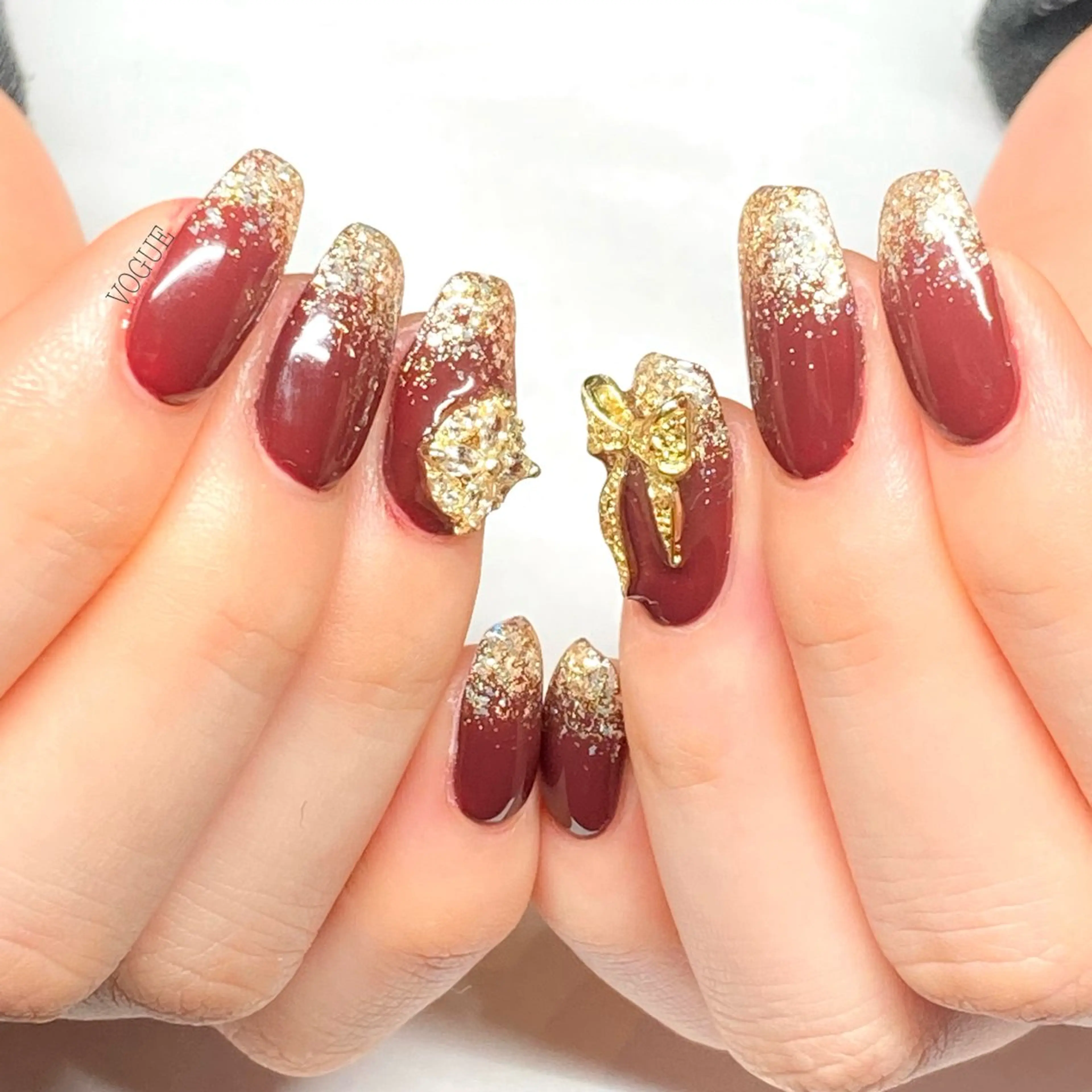 ネイル ハンドネイル VOGUE ×SWANのネイルデザイン