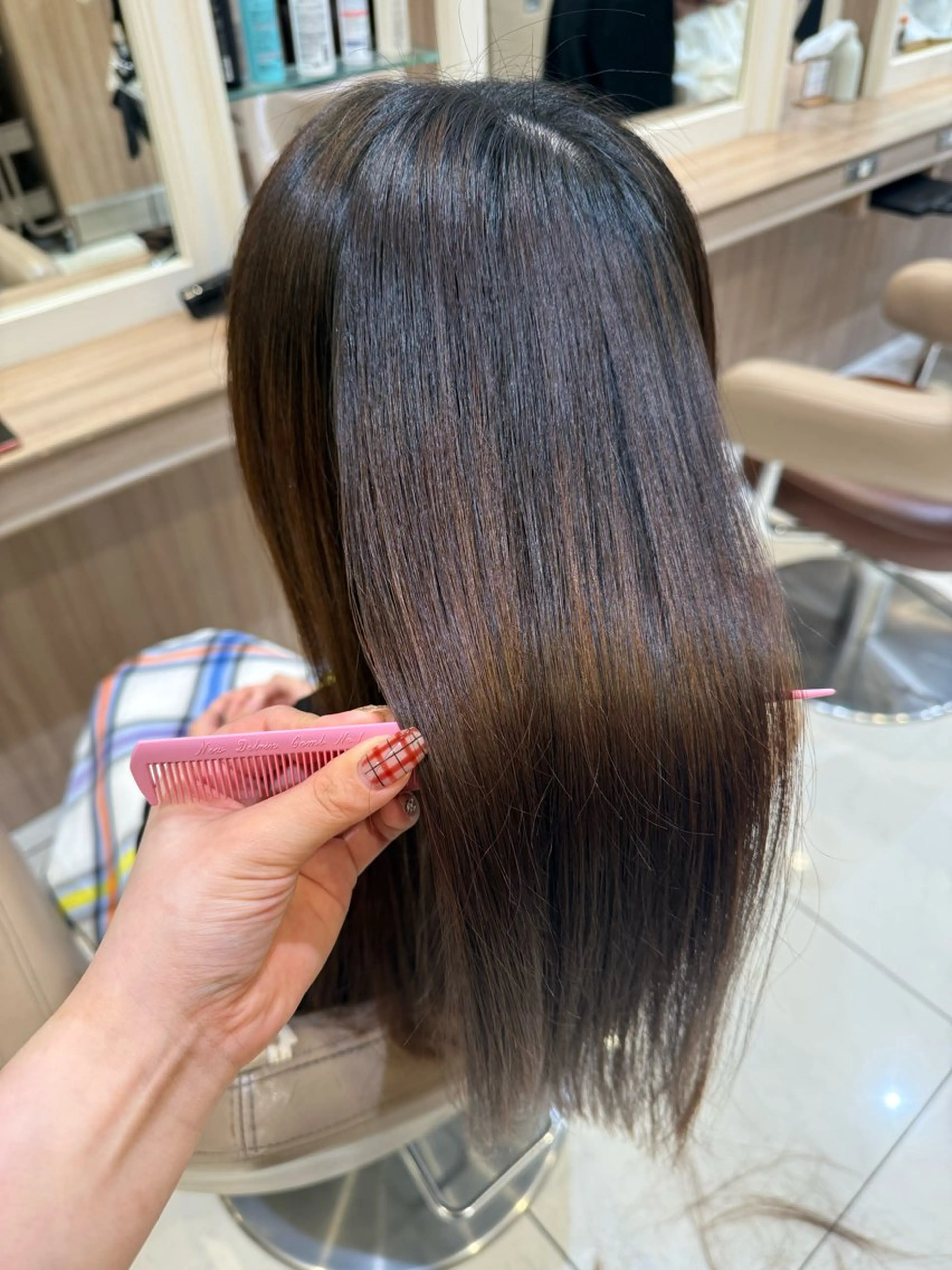 セミロング パーマ カット 縮毛矯正 トリートメント 韓国ヘアメイク🎀/ 縮毛矯正✨山本媛香のヘアスタイル