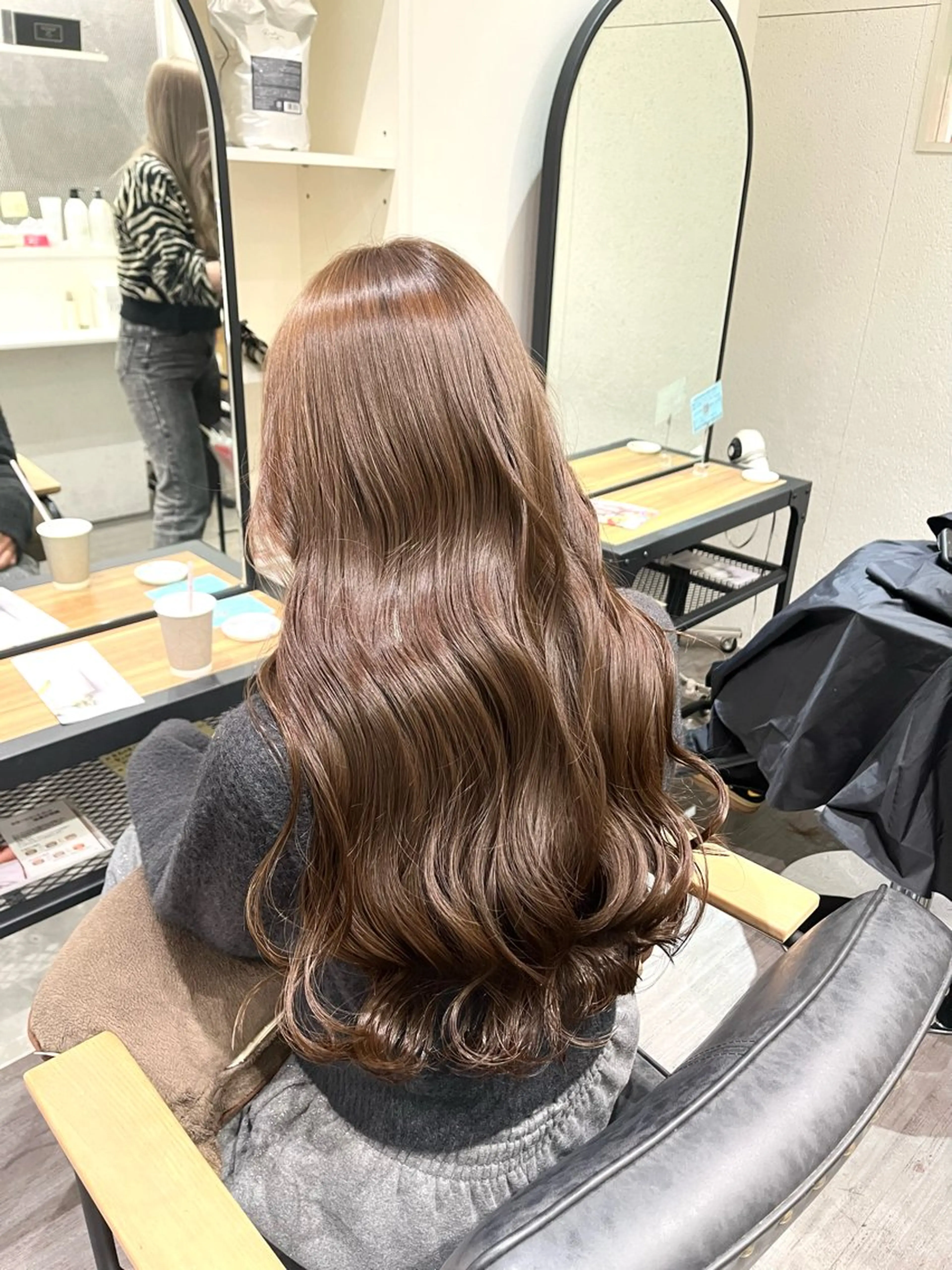 ロング カラー ベージュカラー オリーブベージュ cocotte🫧 絹村 琴美のヘアスタイル