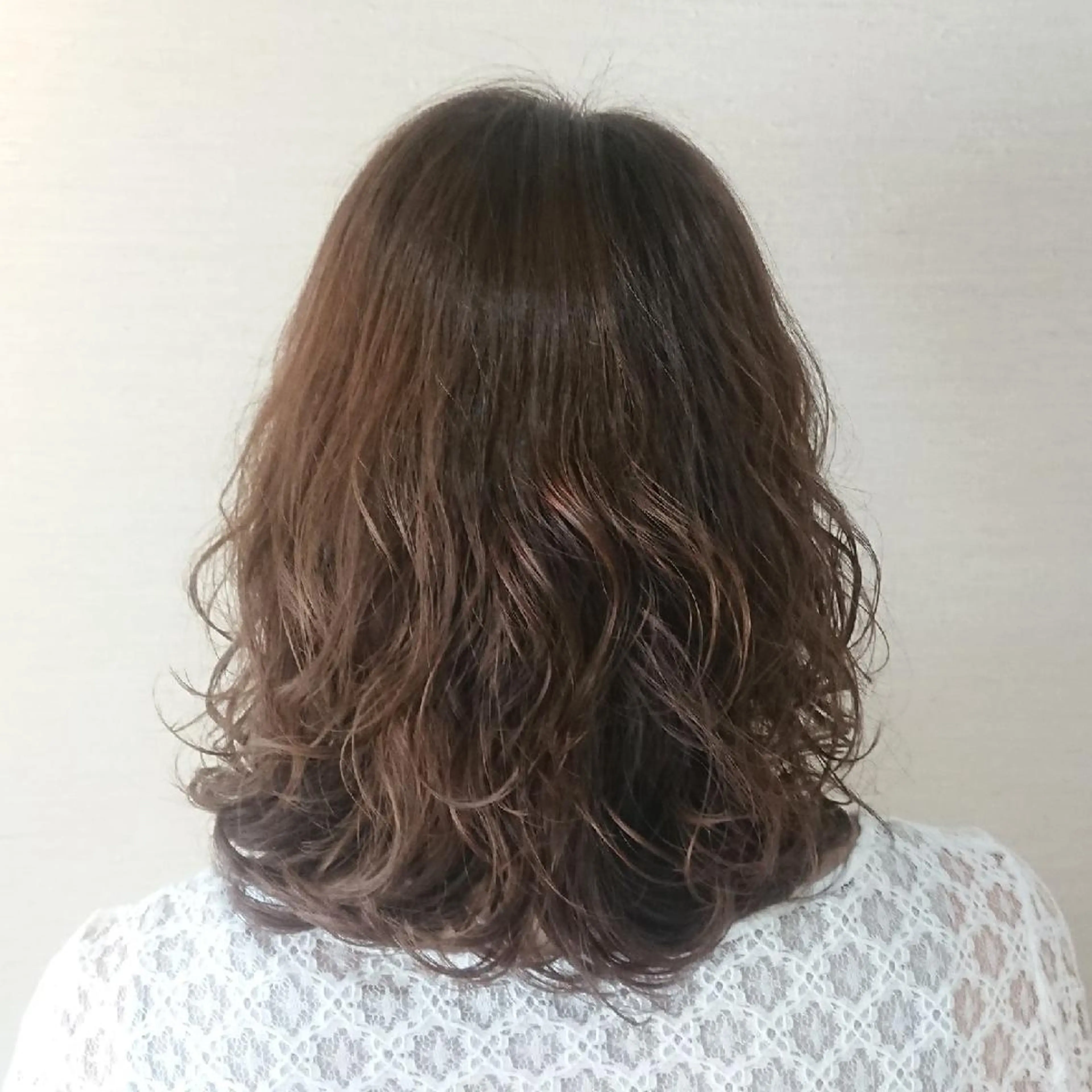 ミディアム パーマ カラー カット パーマ トリートメント ✨ブリーチなし透明感 カラー✨ゆりかのヘアスタイル