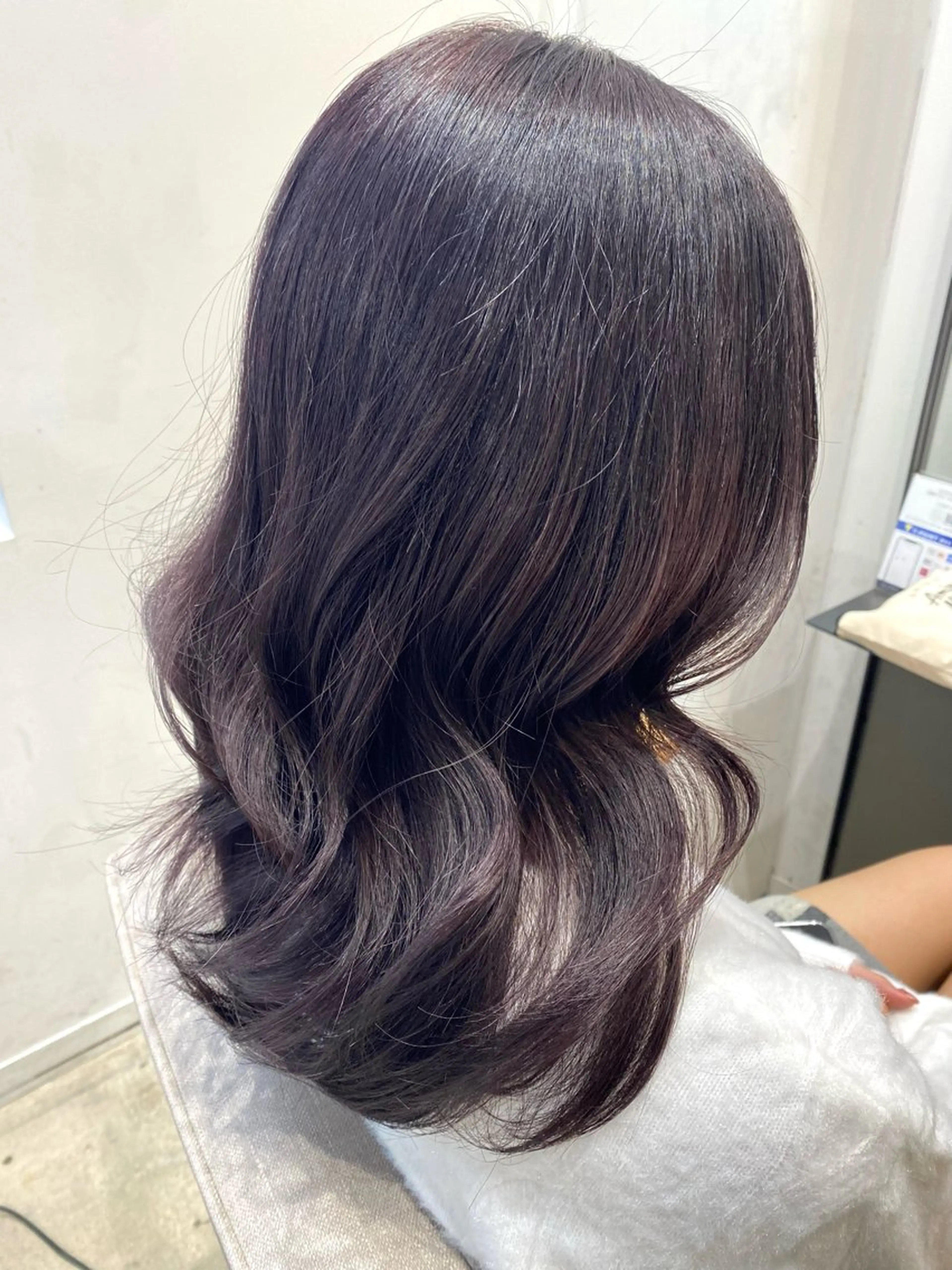 セミロング カラー ラベンダーカラー ラベンダーグレー カット ヘアカラー トリートメント 🎀ブリーチなし 透明感🎀yuhiのヘアスタイル