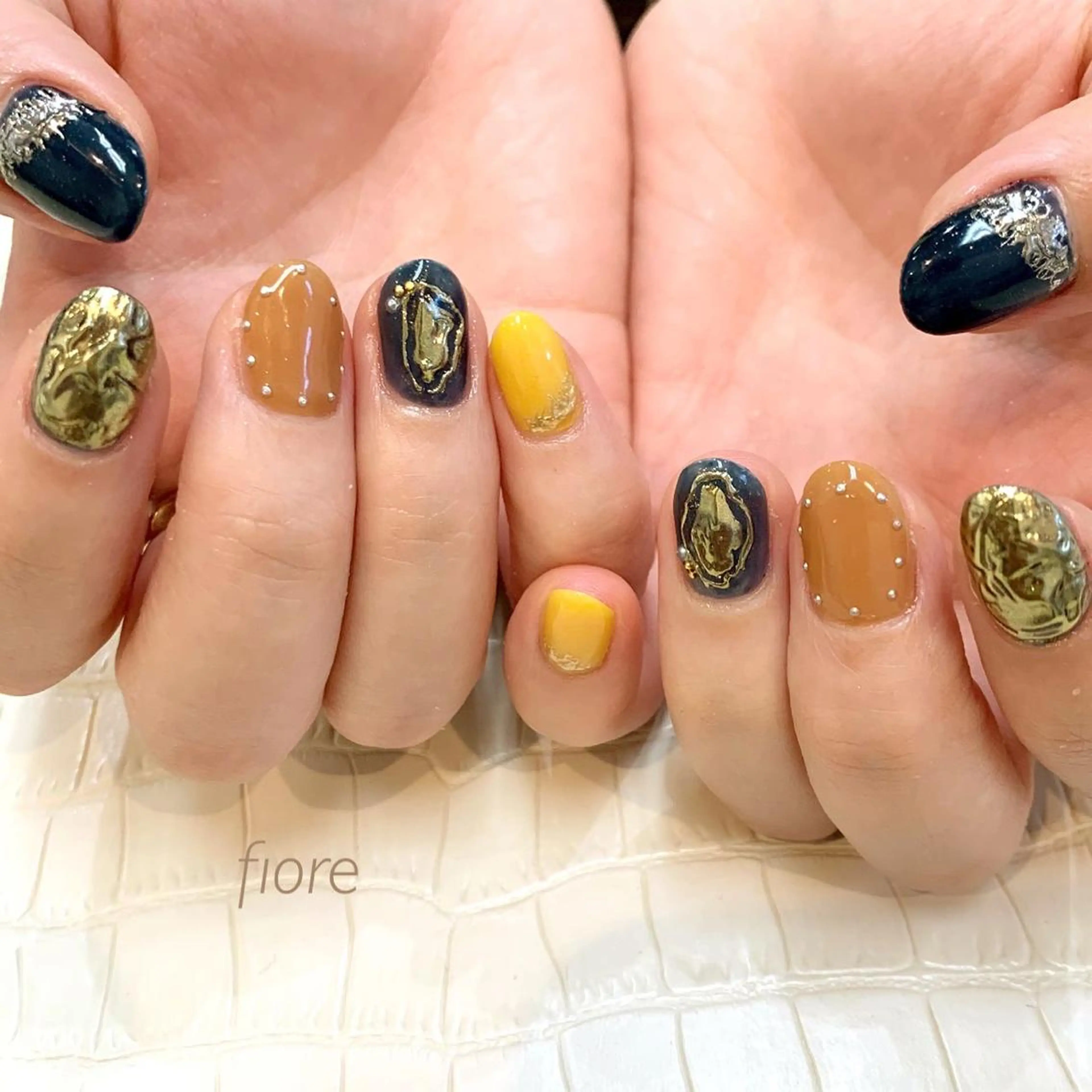 ネイル フィオーレ  fiore所属・fiore みゆきのネイルデザイン