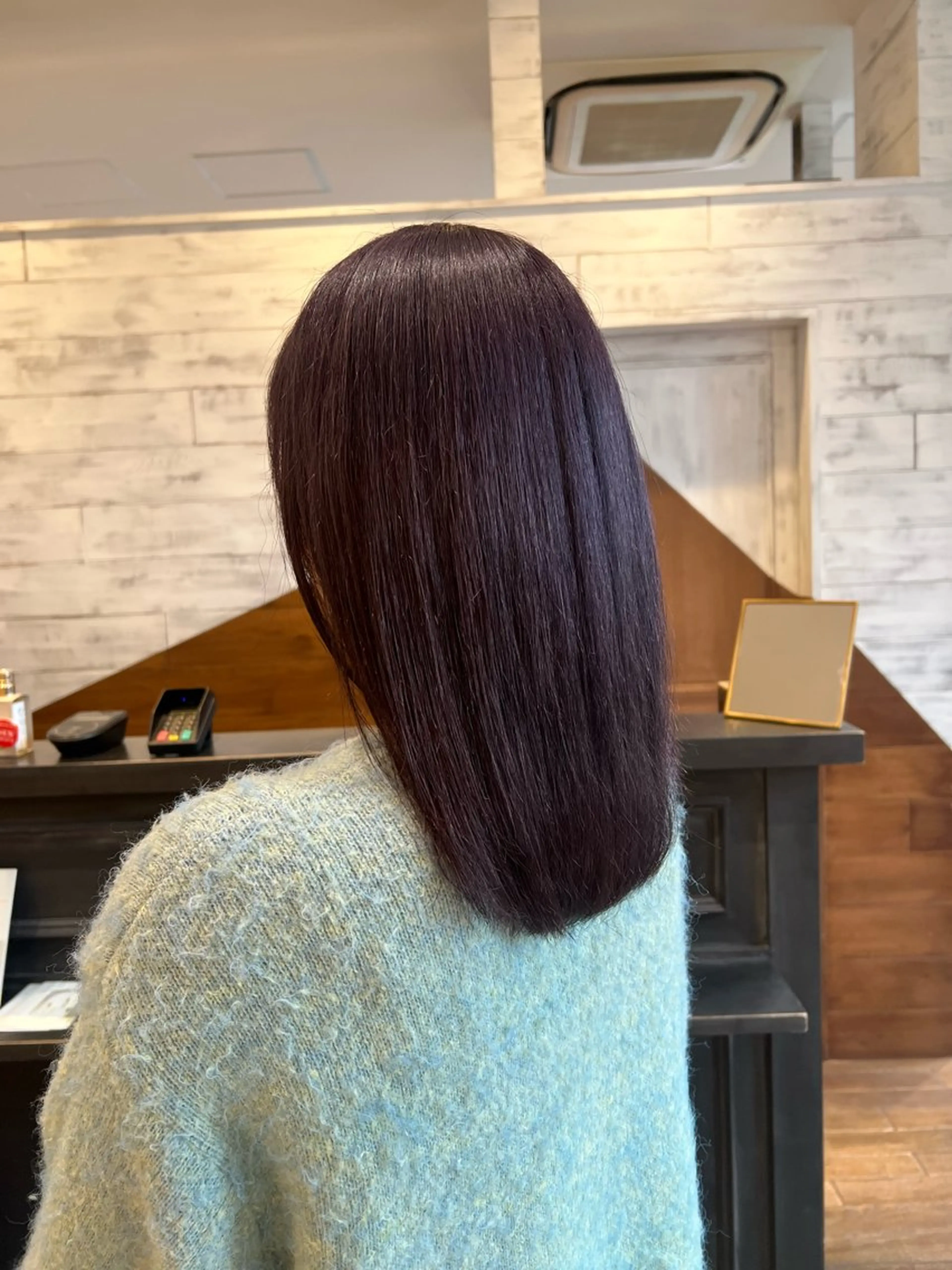 ミディアム アンアミ渋谷所属・Unami こはるのヘアスタイル