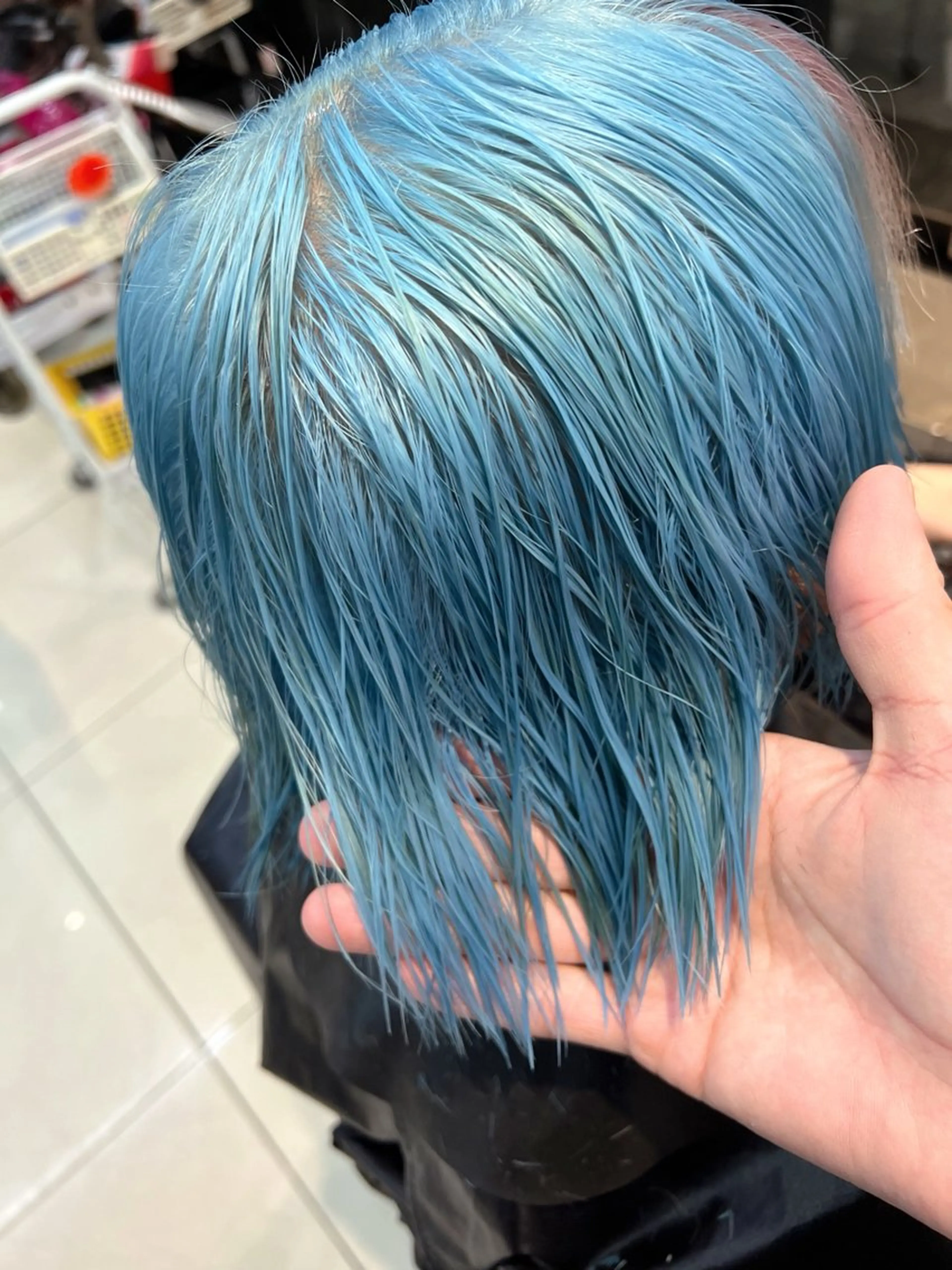 ショート カラー ブリーチ daiki 原宿のヘアスタイル